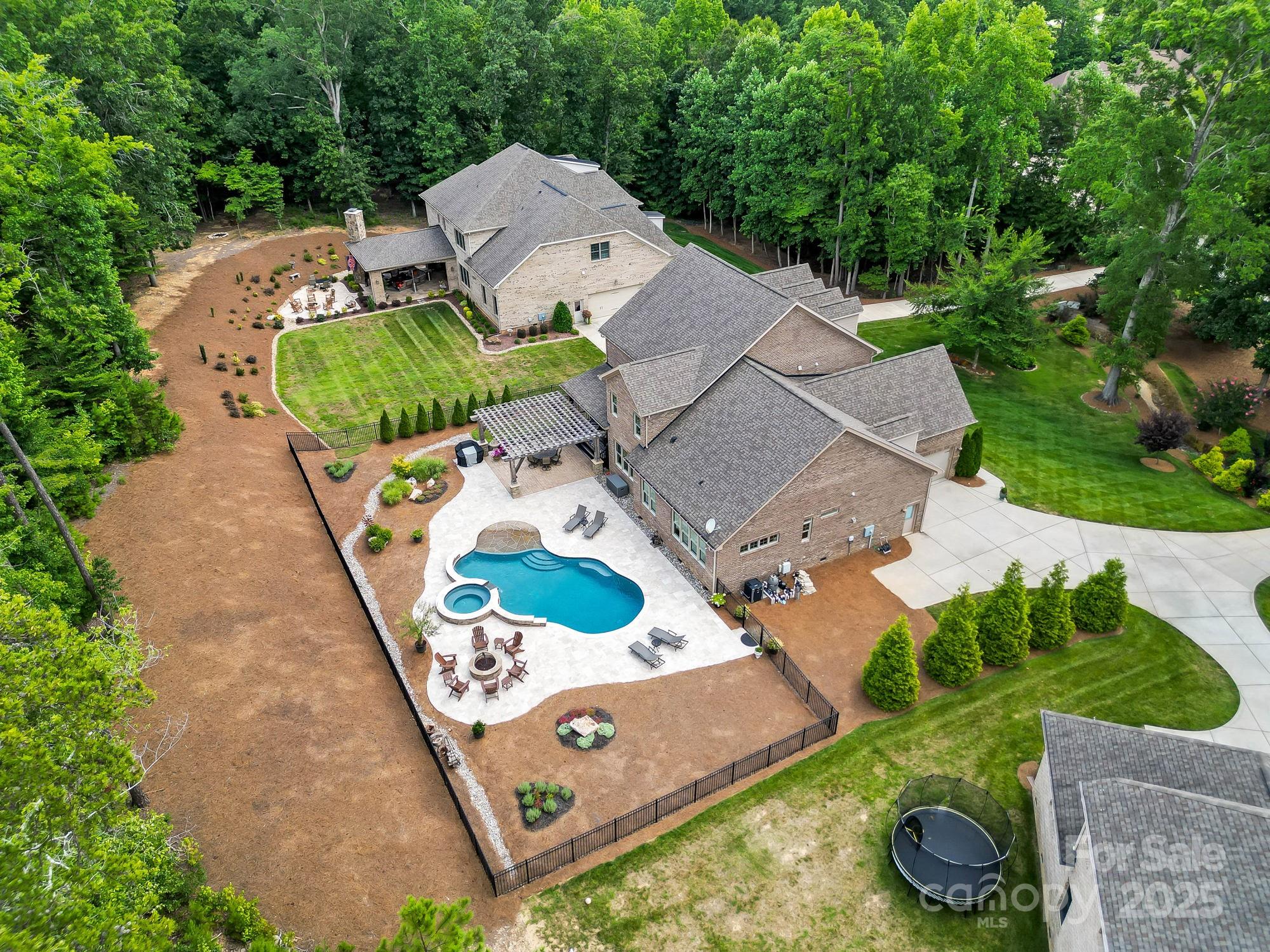 4003 Capullo Court