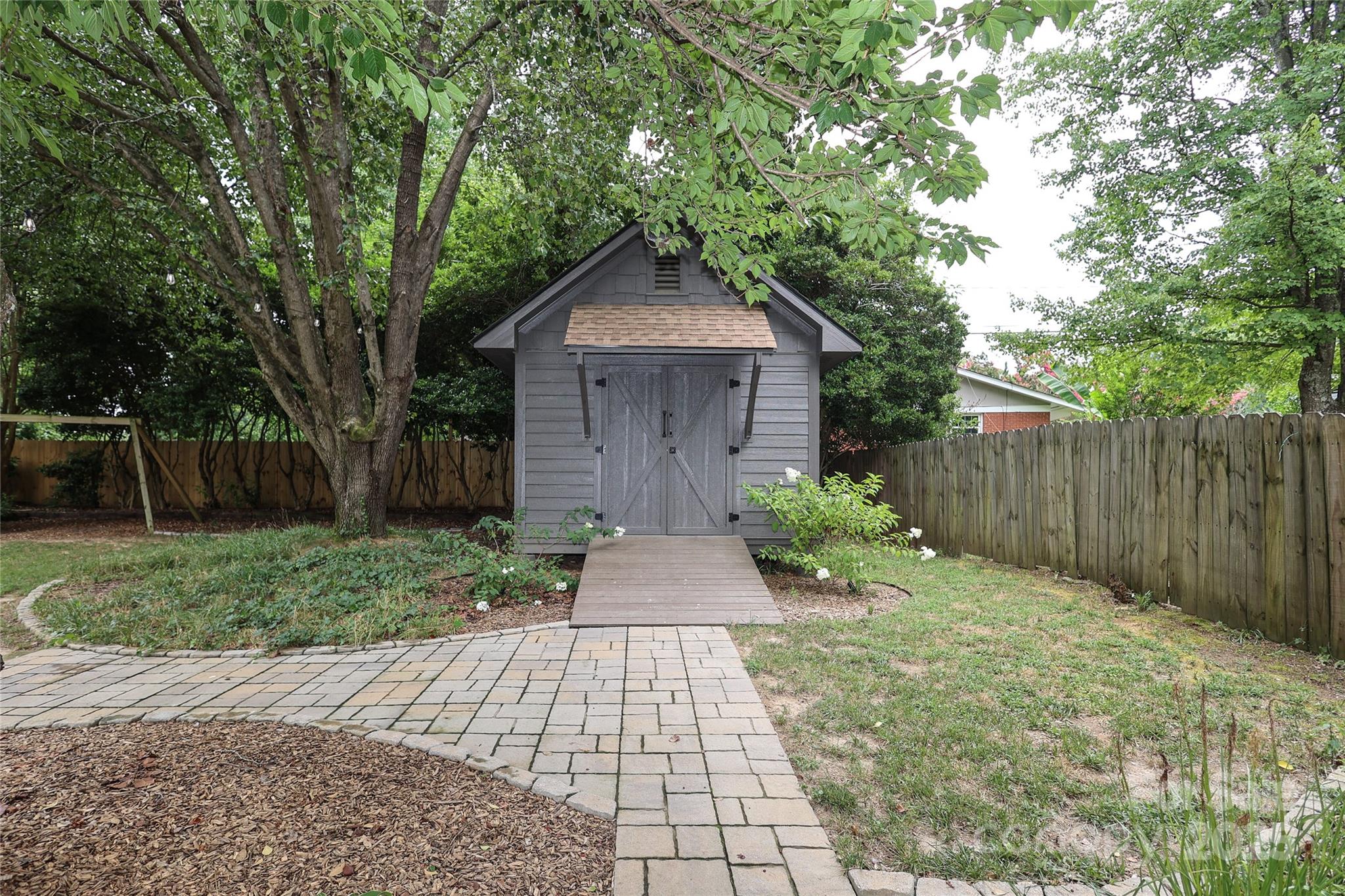 4023 Abbeydale Drive