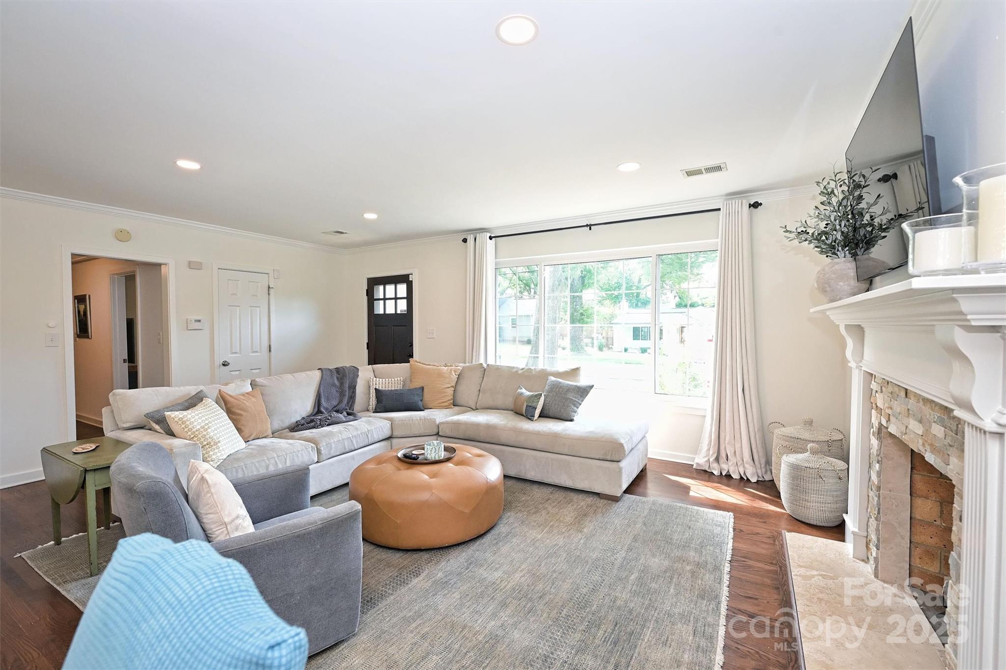 3210 Cambridge Road