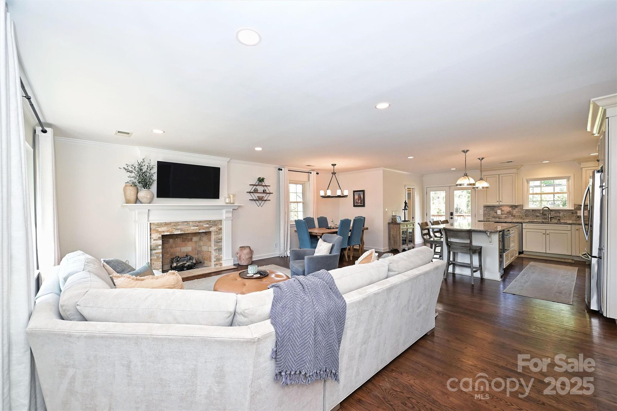 3210 Cambridge Road