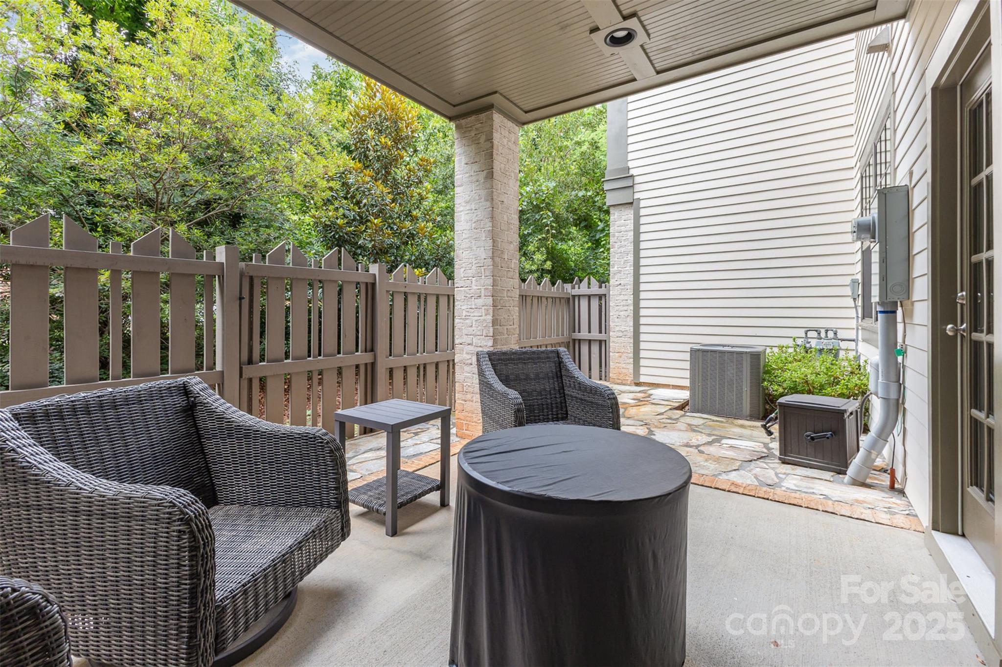 2938 Hillside Springs Drive