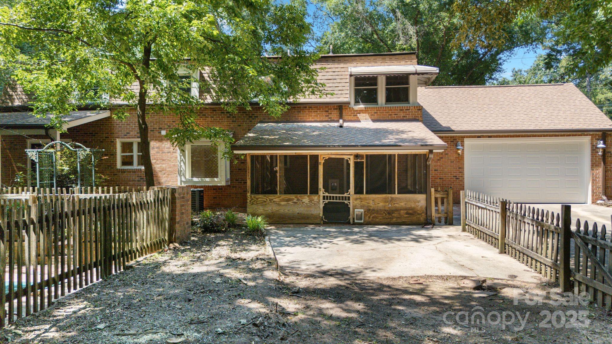 630 Burrage Road NE