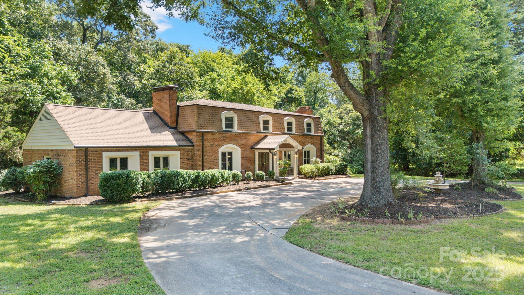 630 Burrage Road NE