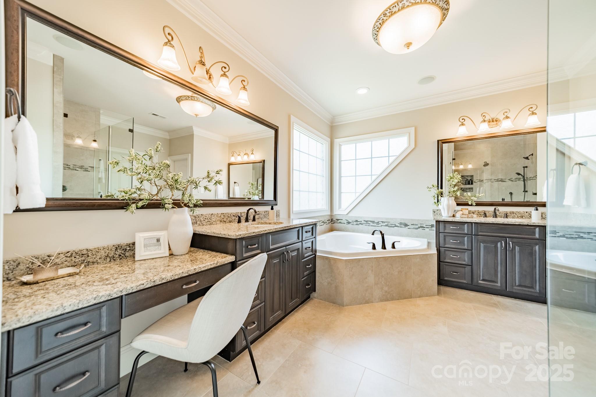 802 Capington Lane