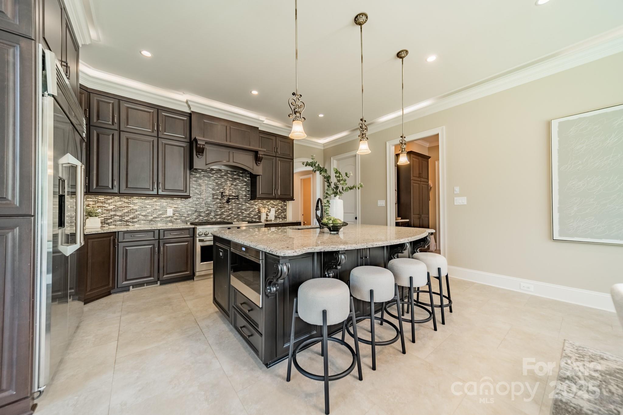 802 Capington Lane