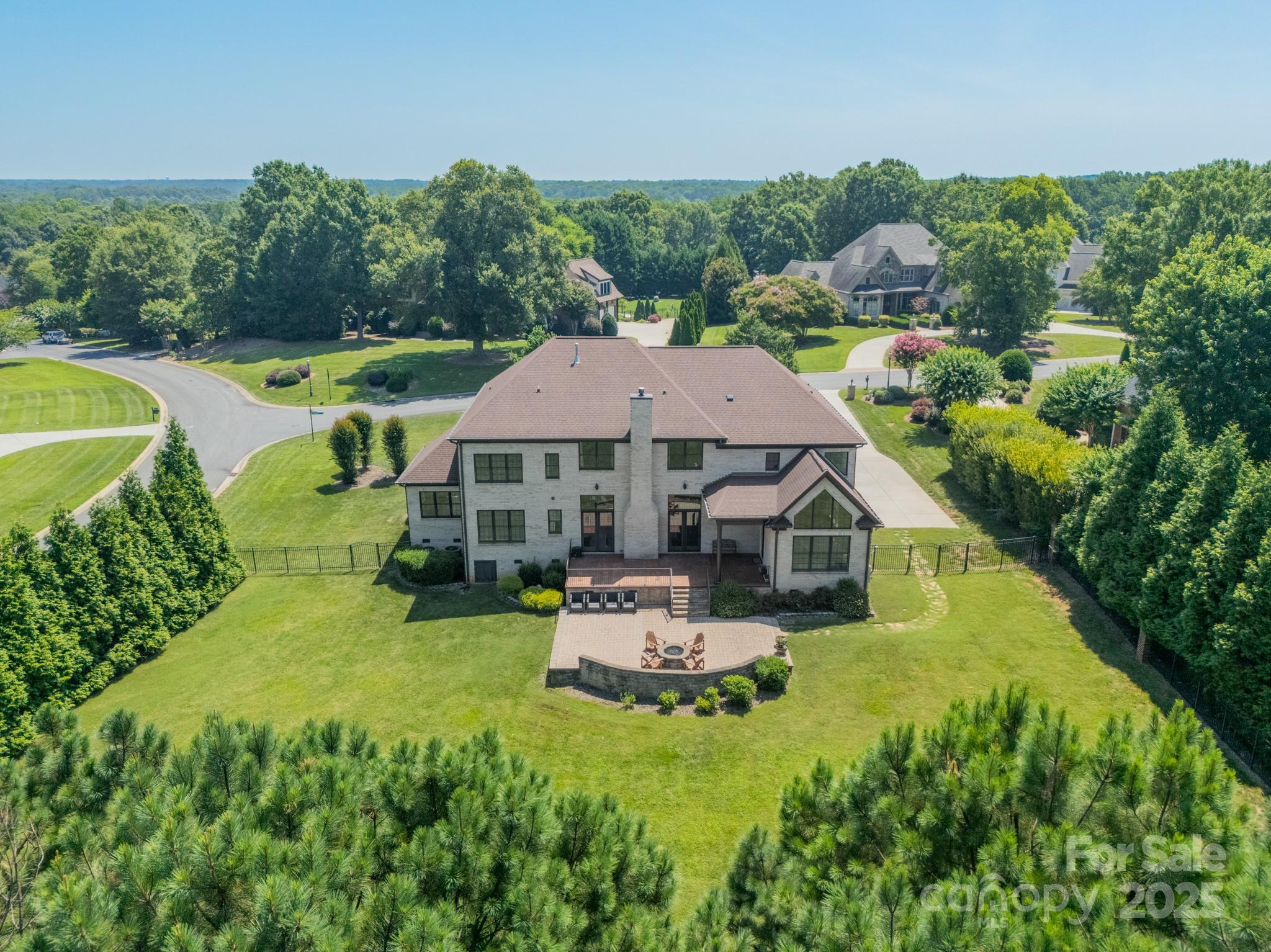 802 Capington Lane
