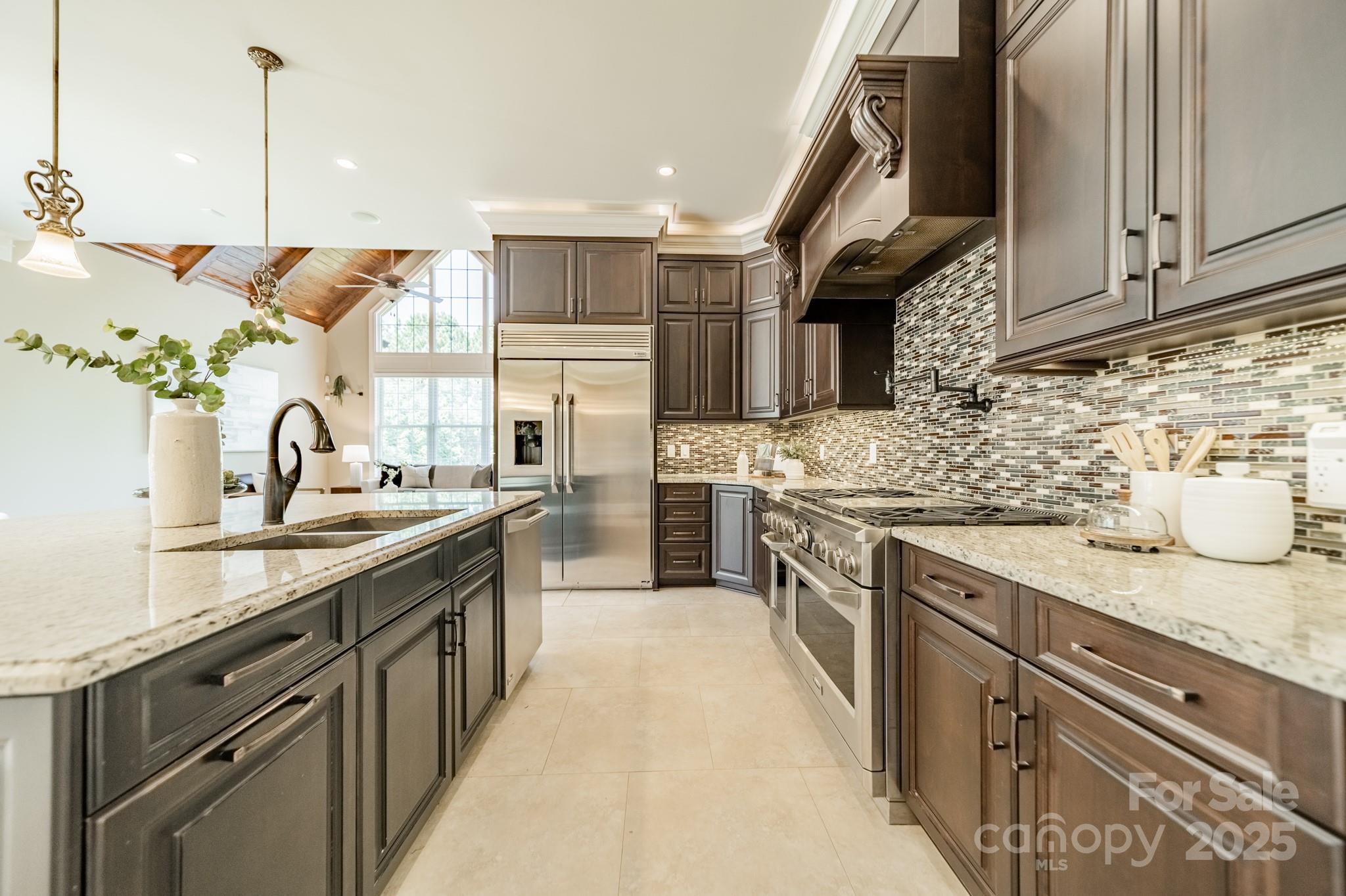 802 Capington Lane