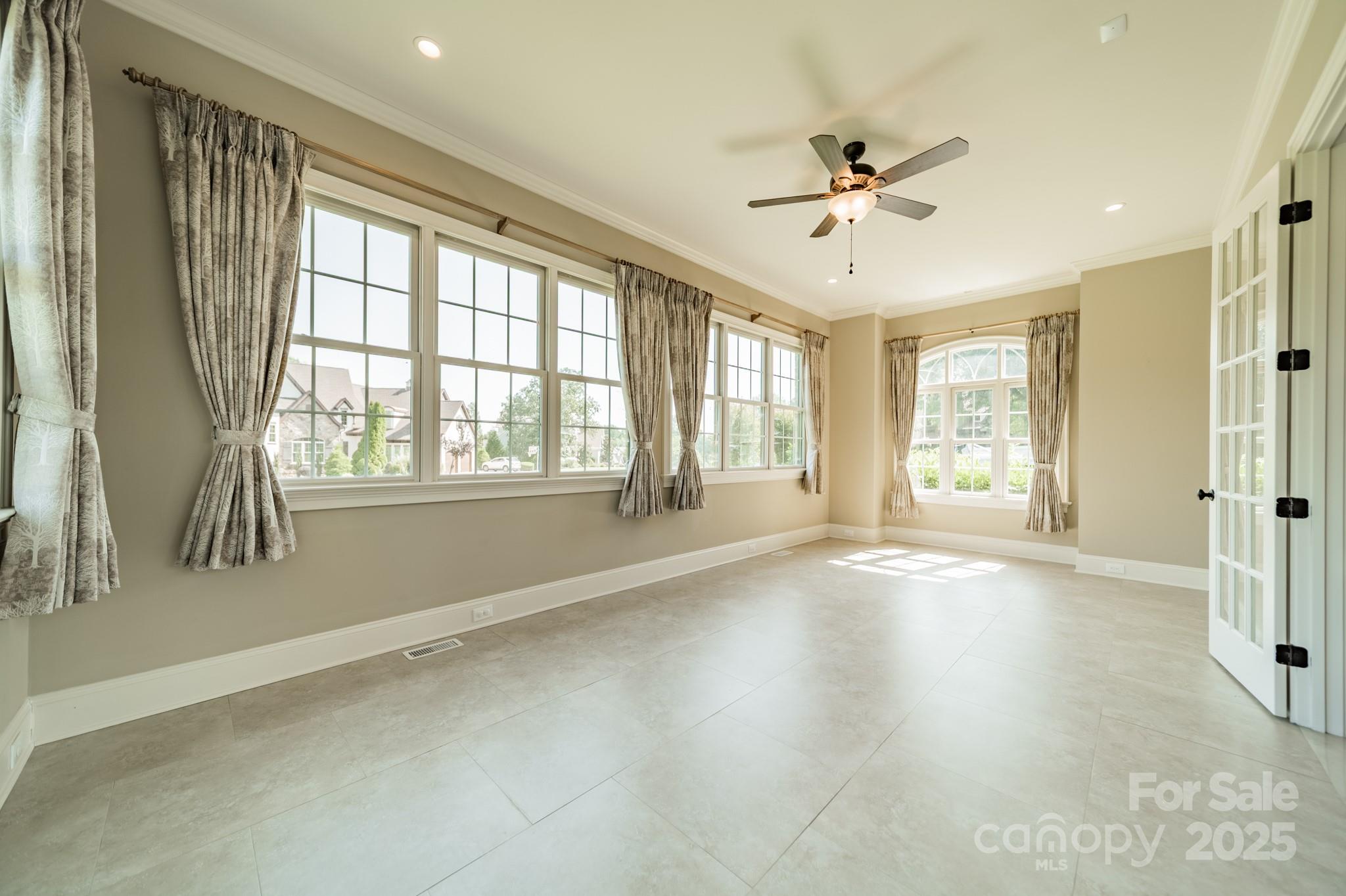 802 Capington Lane