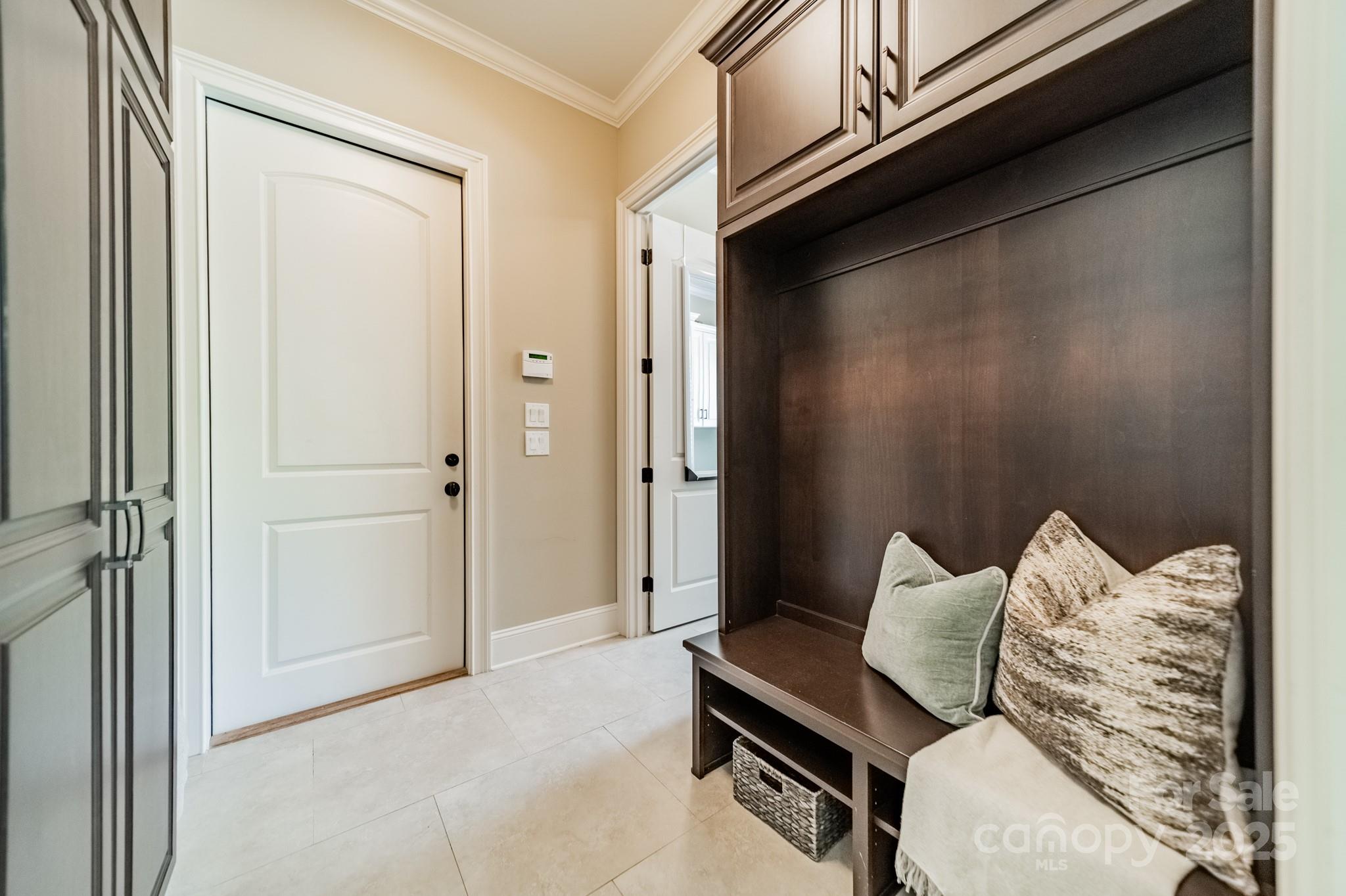 802 Capington Lane