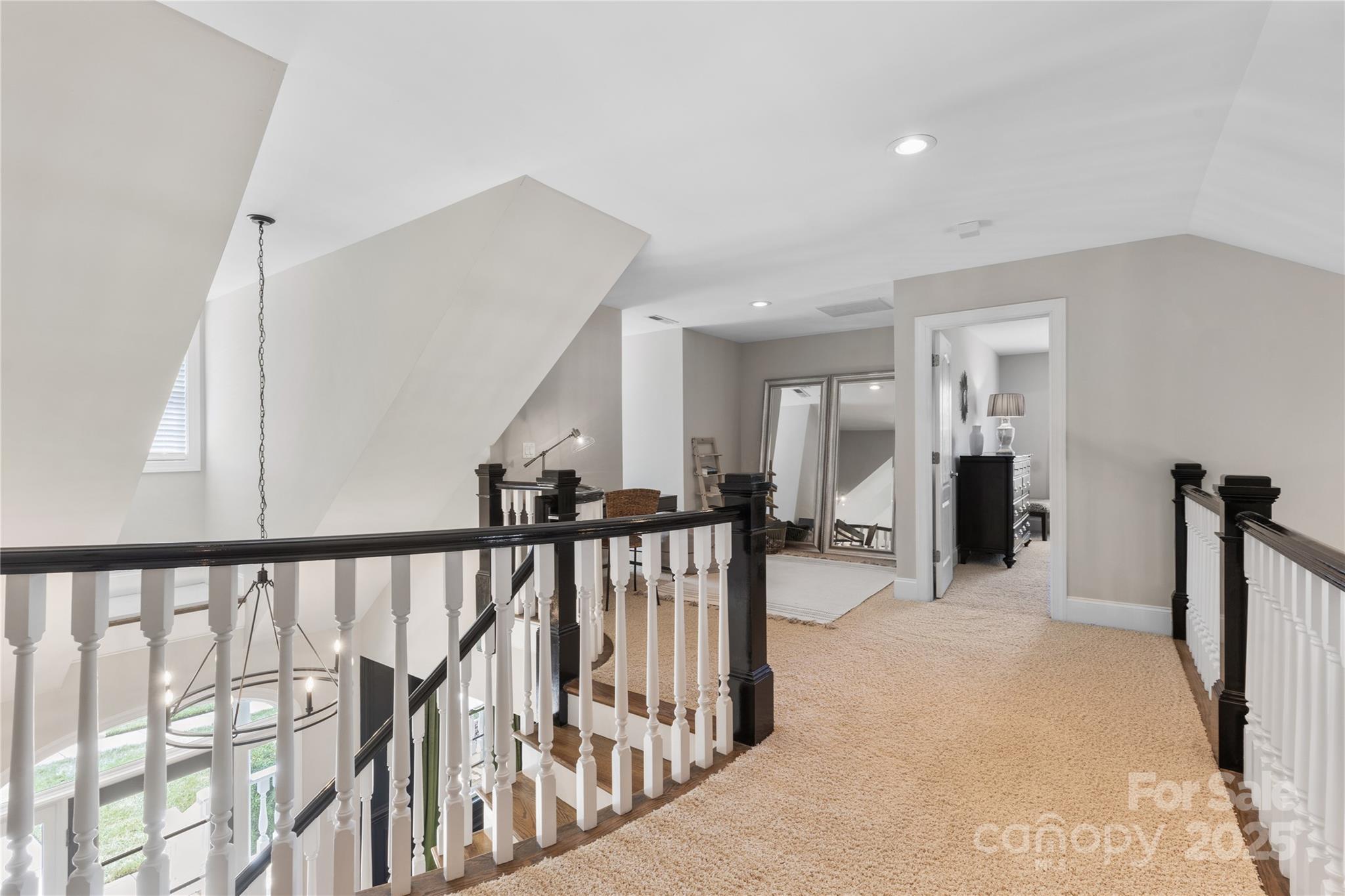 9012 Arrington Manor Place
