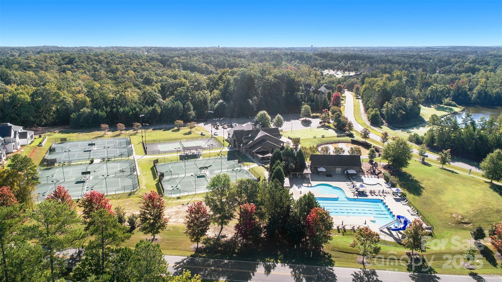 18001 Pawleys Plantation Lane