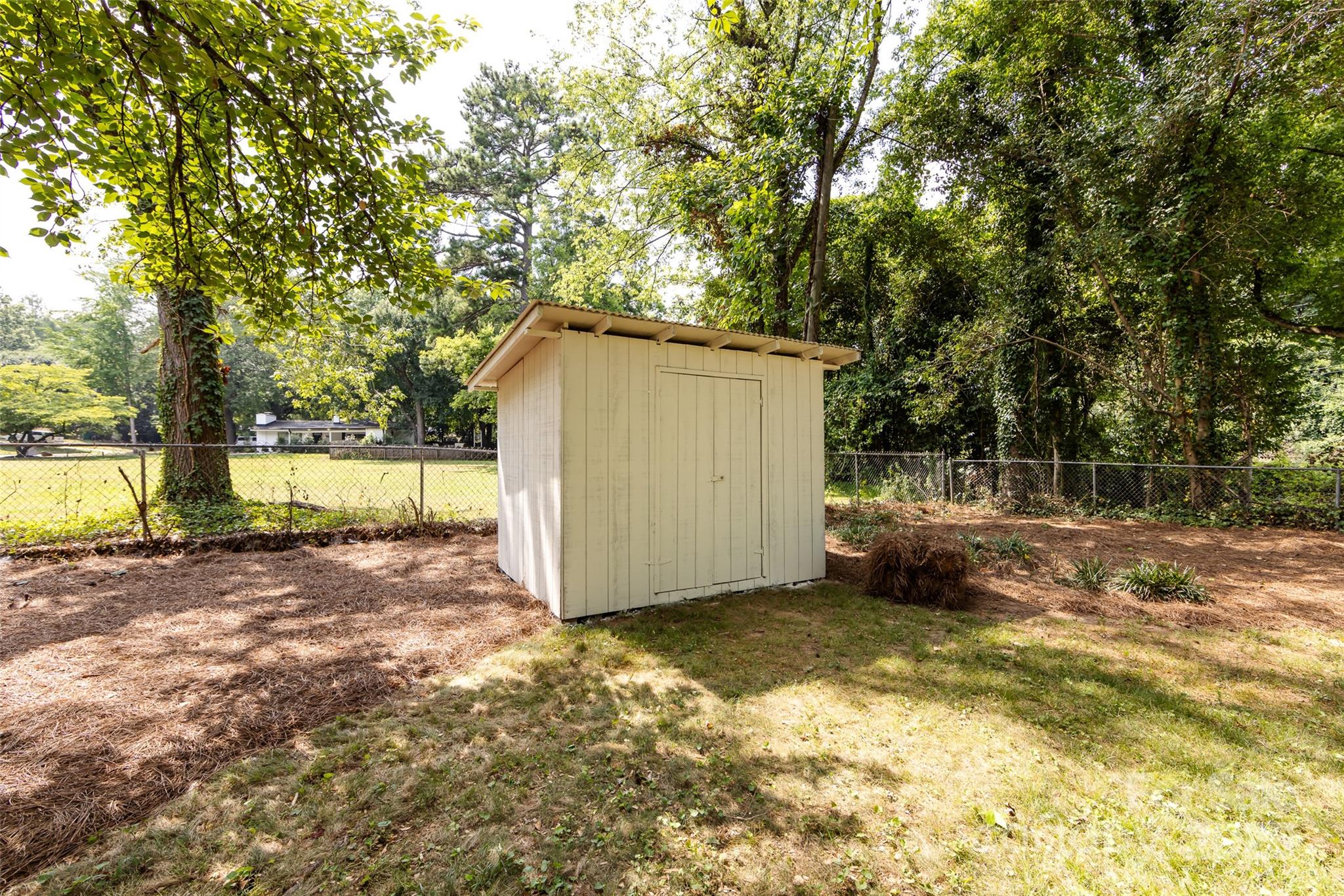 5815 Wedgewood Drive