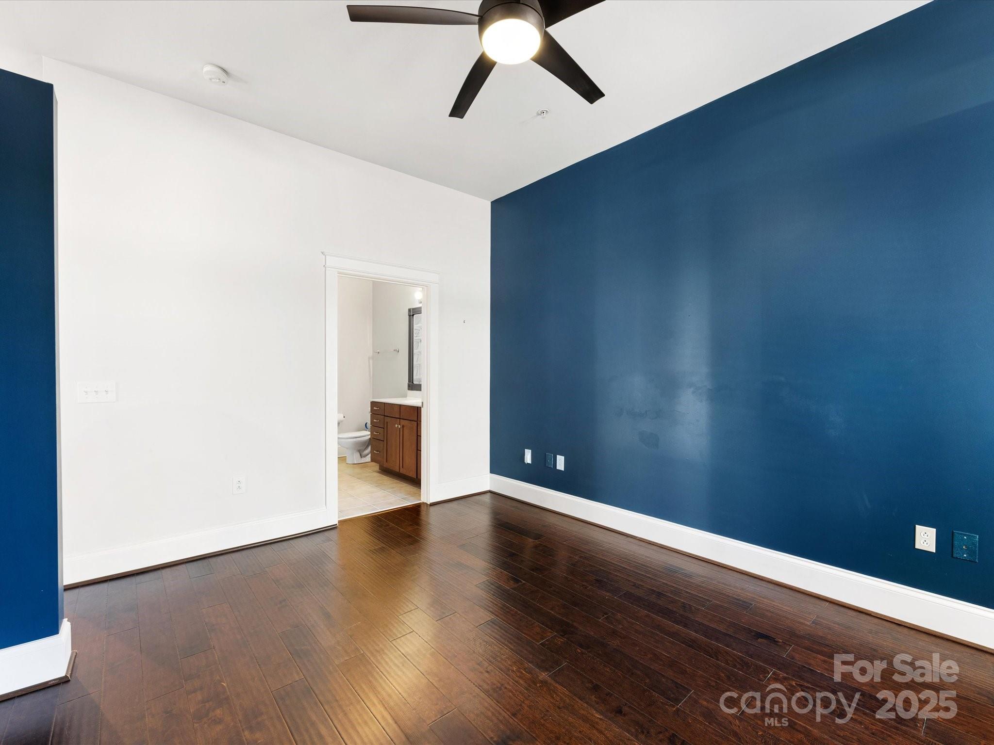 1700 Camden Road Unit: 203