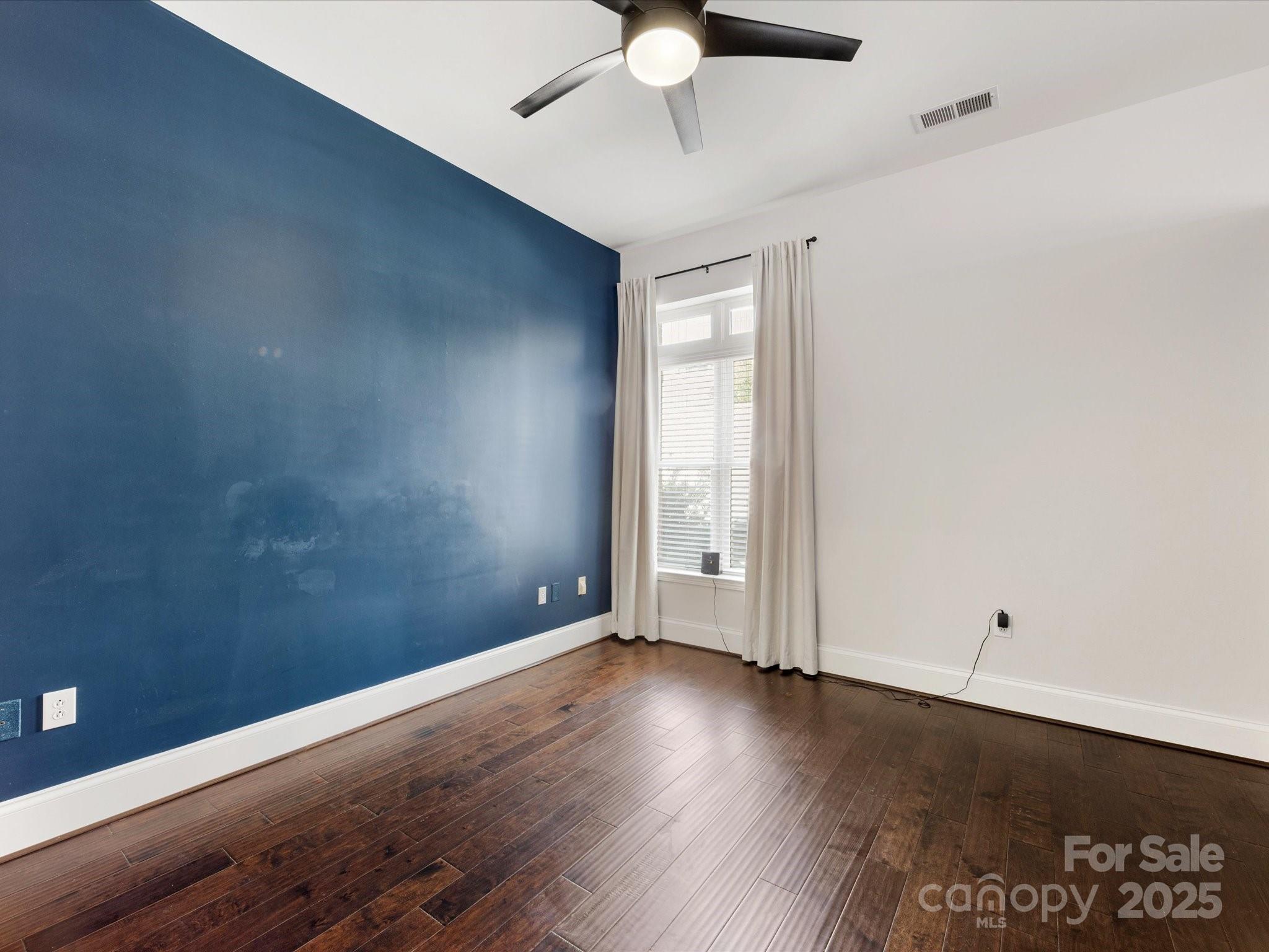 1700 Camden Road Unit: 203