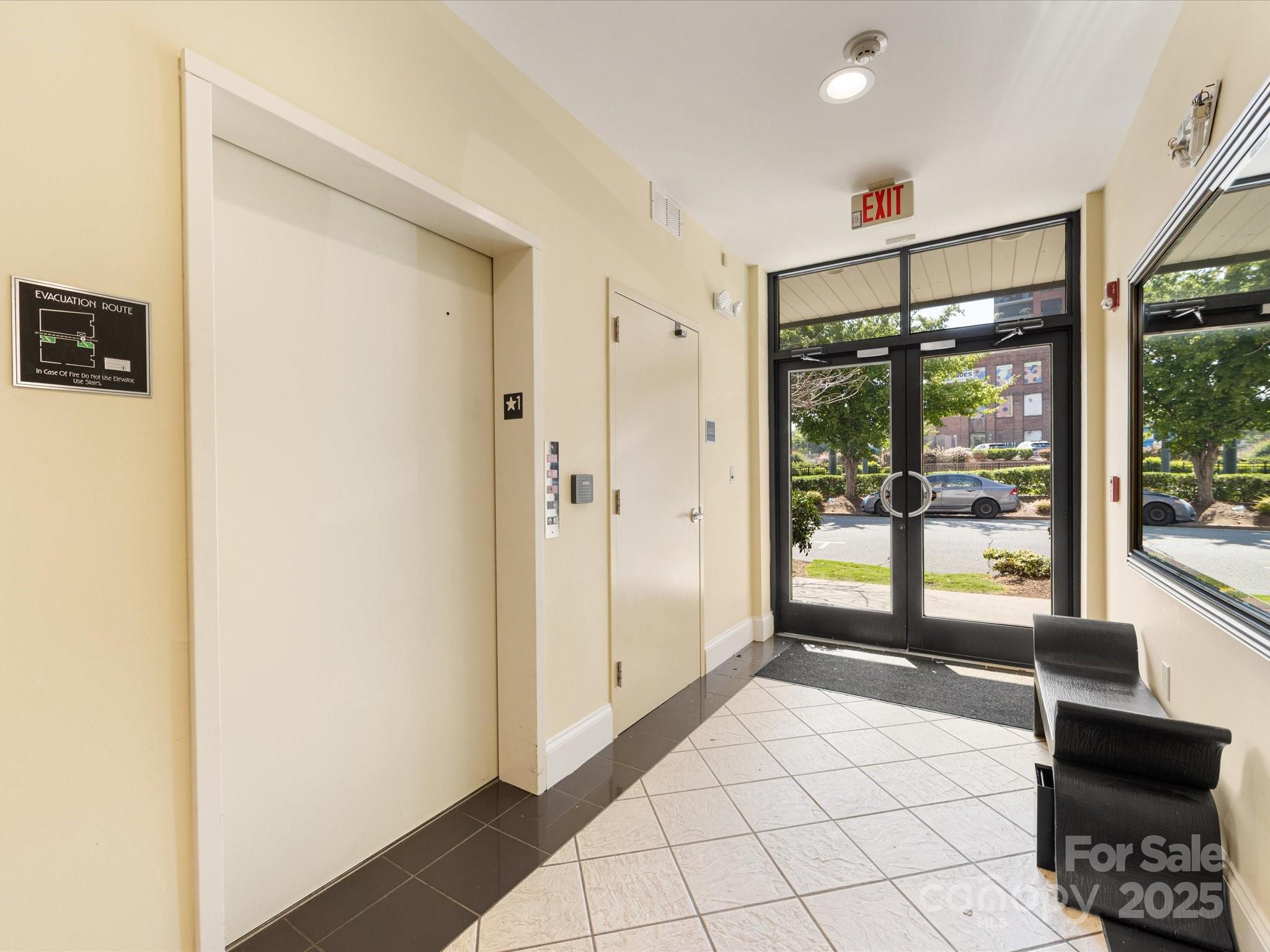 1700 Camden Road Unit: 203