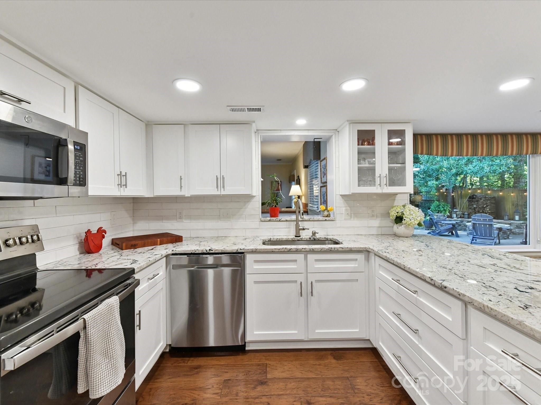 1123 Richard Barry Drive