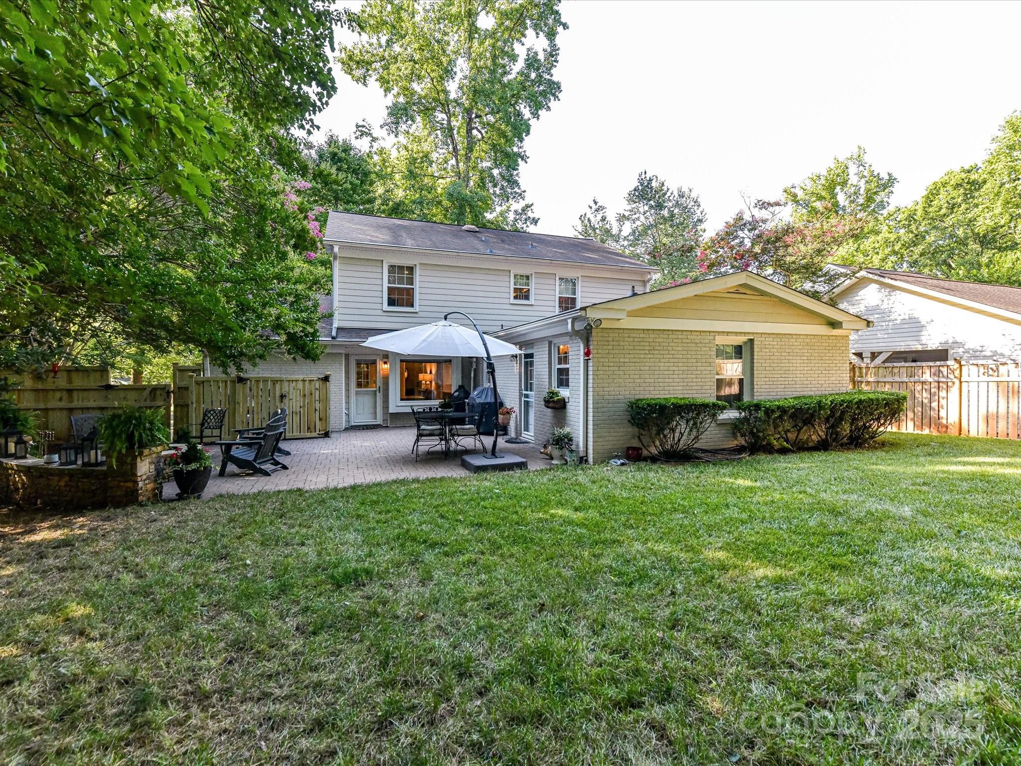 1123 Richard Barry Drive