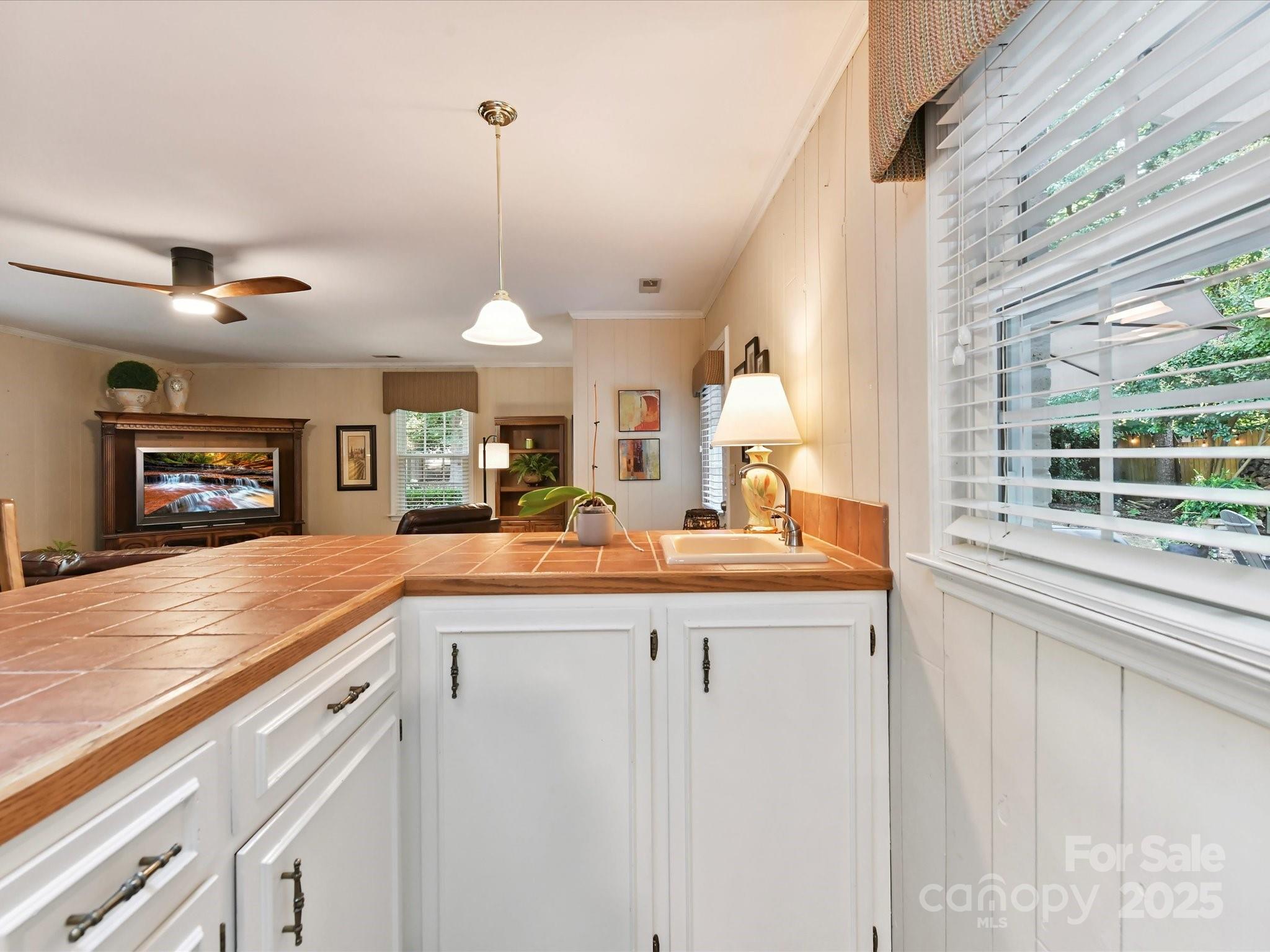 1123 Richard Barry Drive