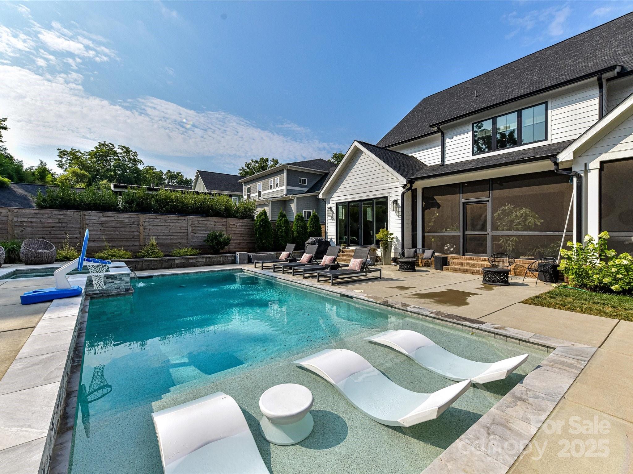 615 Melbourne Court