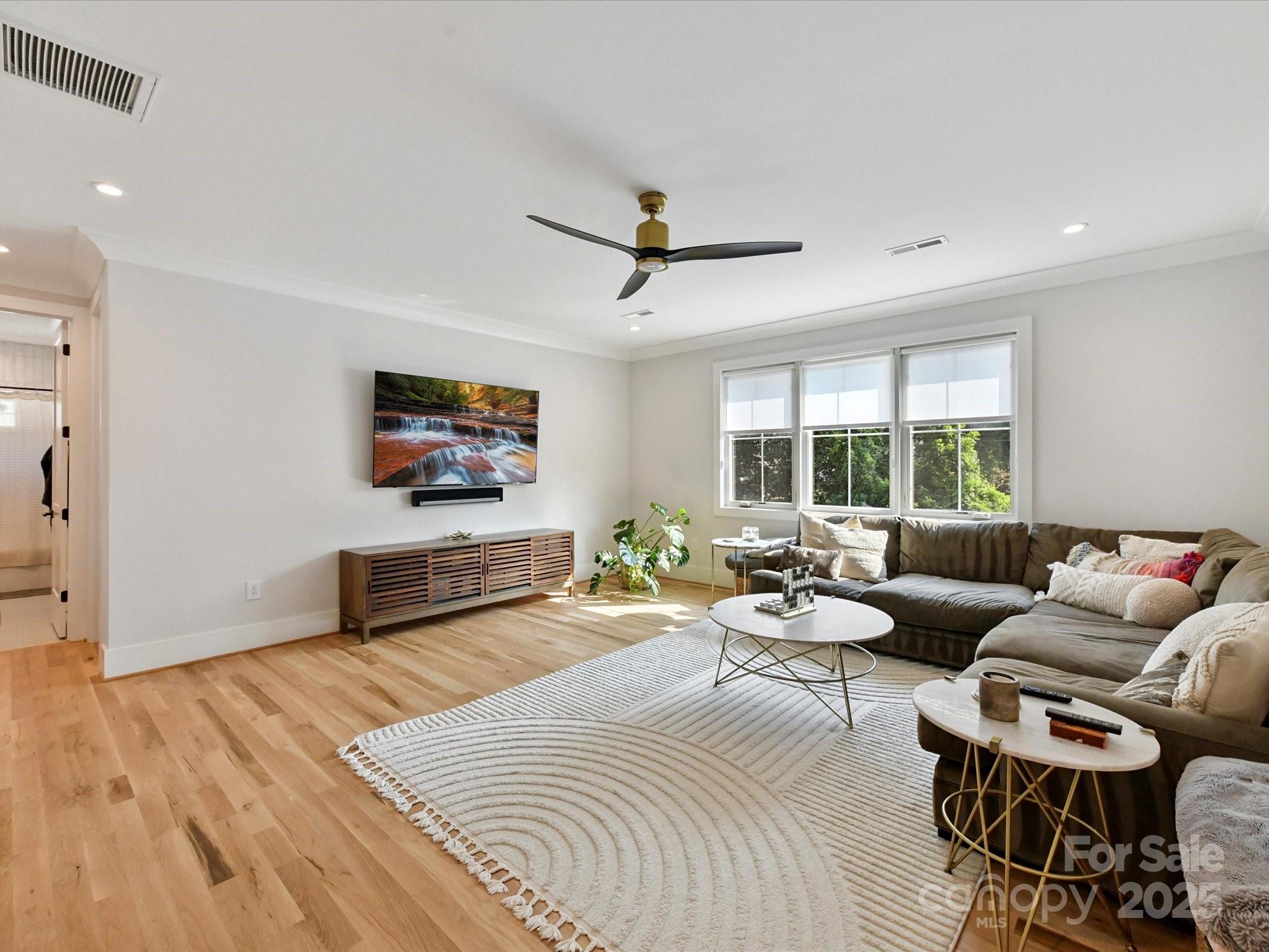 615 Melbourne Court