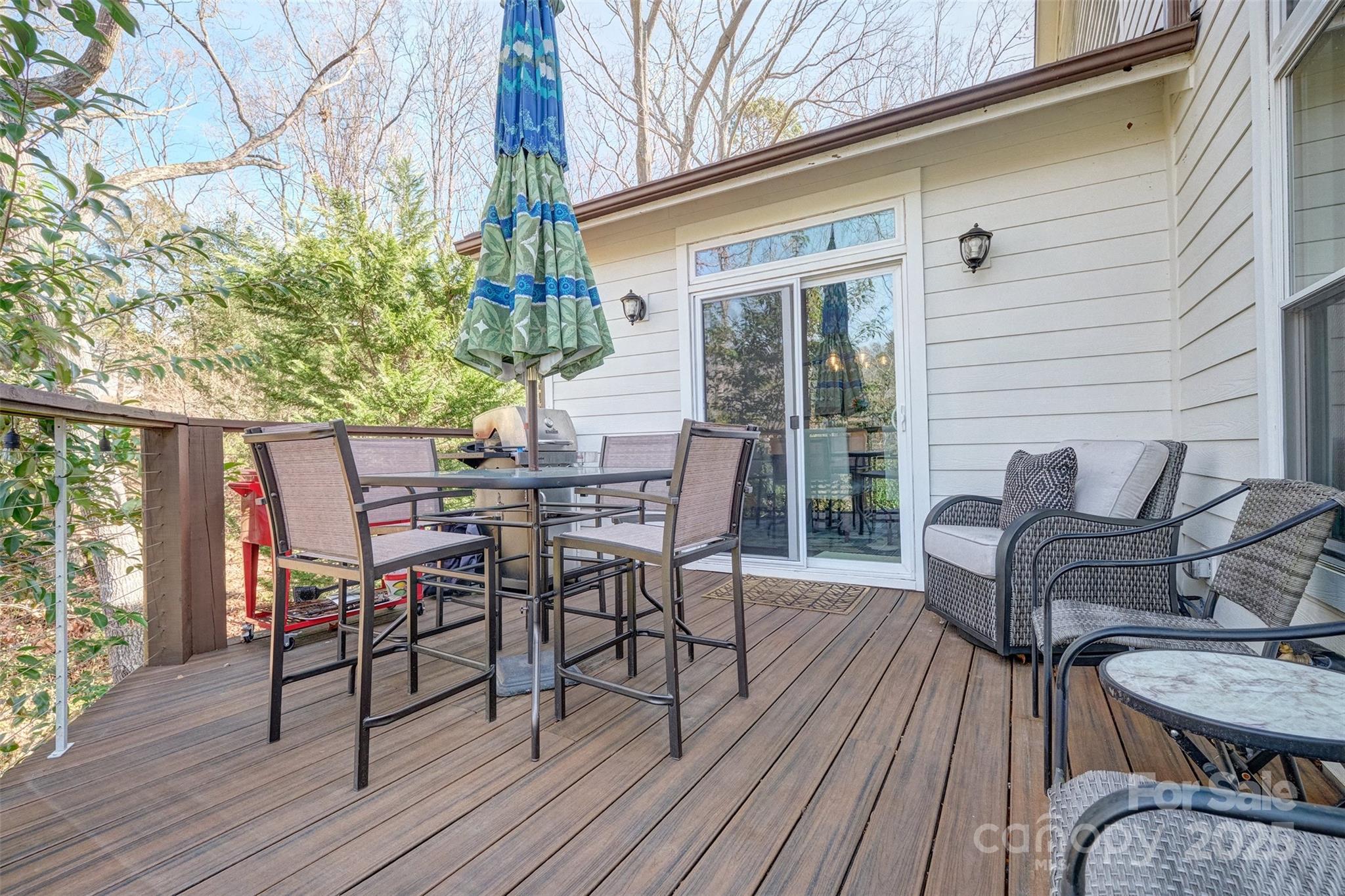 10 Weatherly Way
