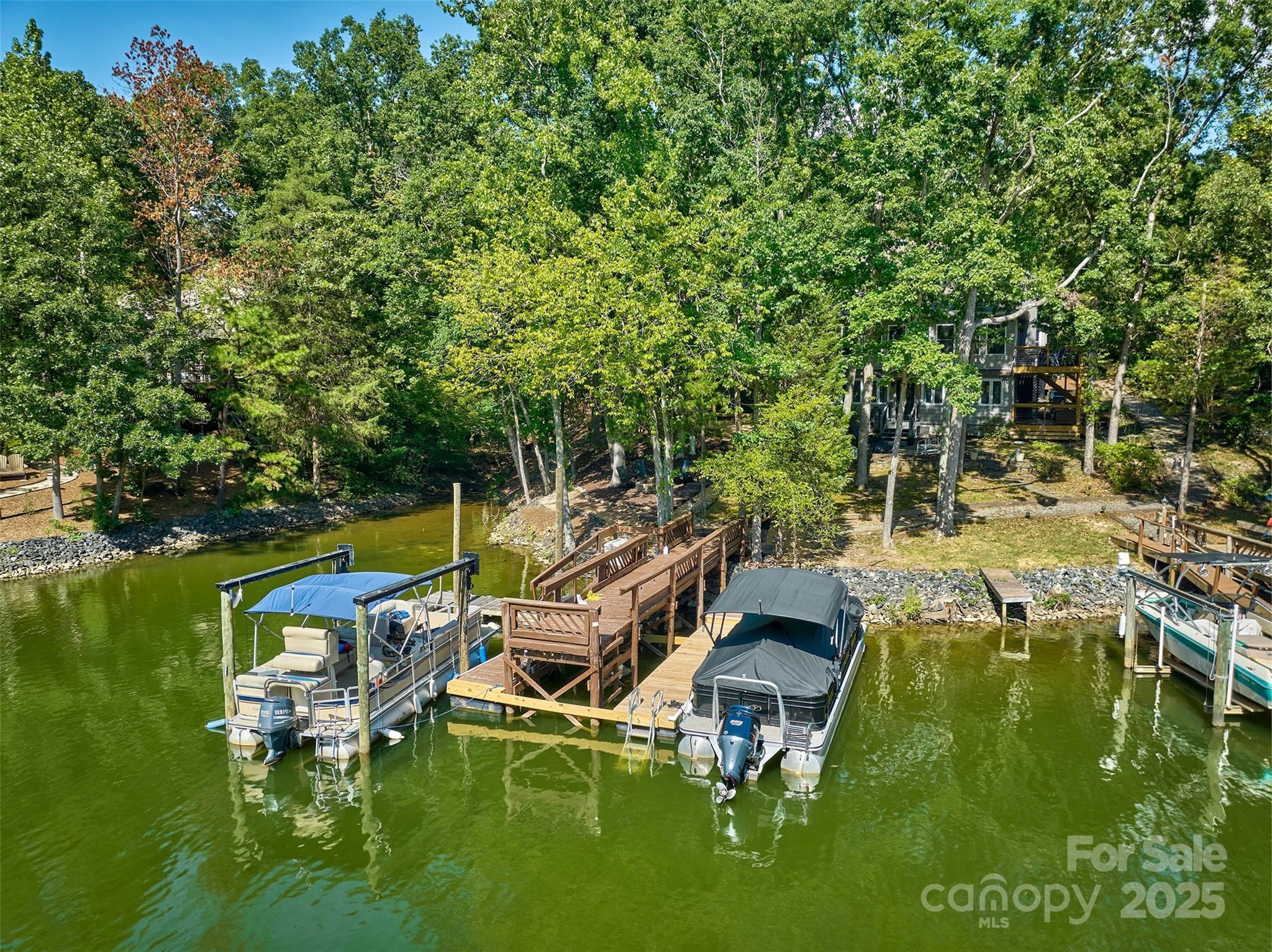 10 Weatherly Way