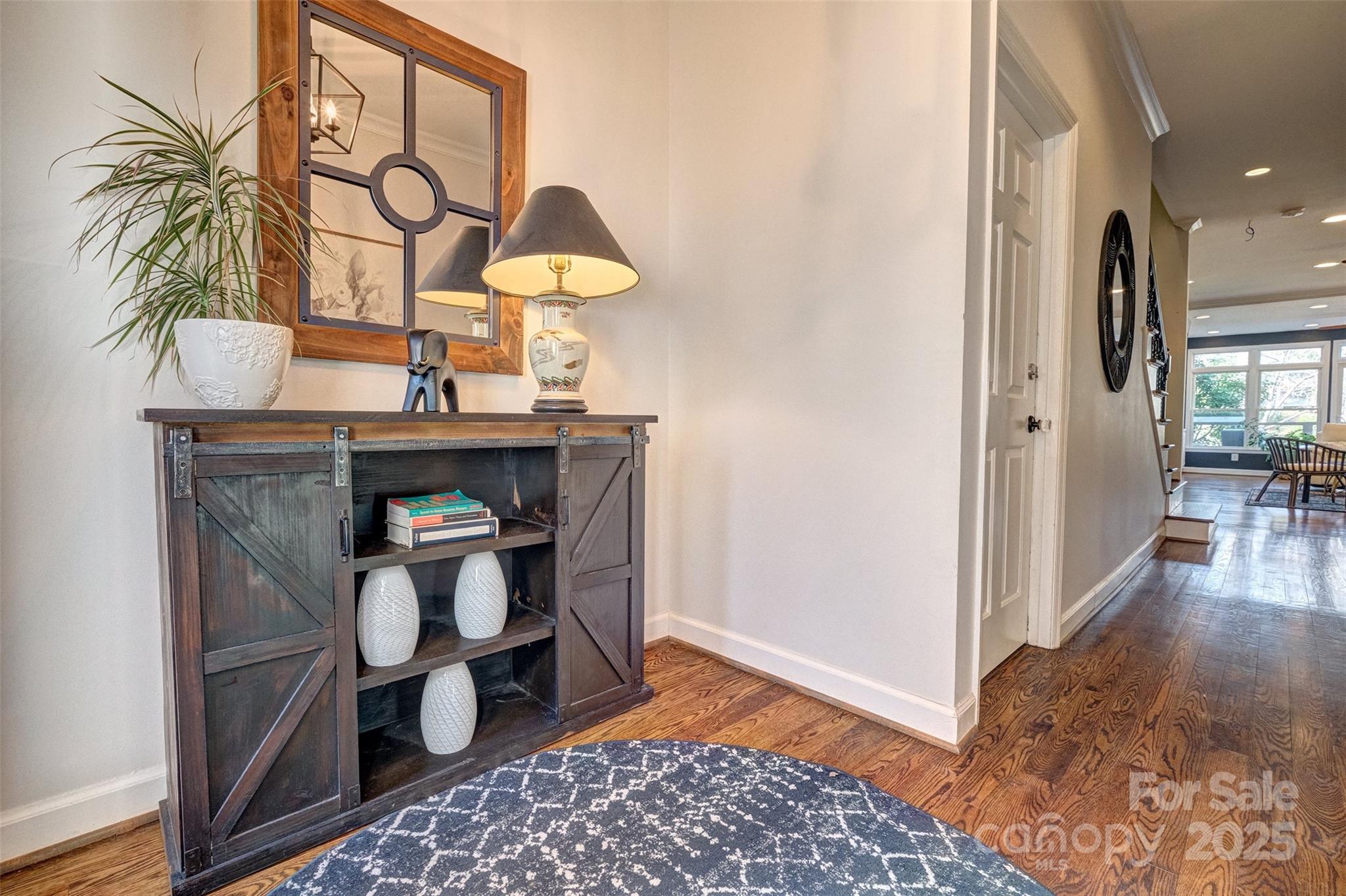 10 Weatherly Way