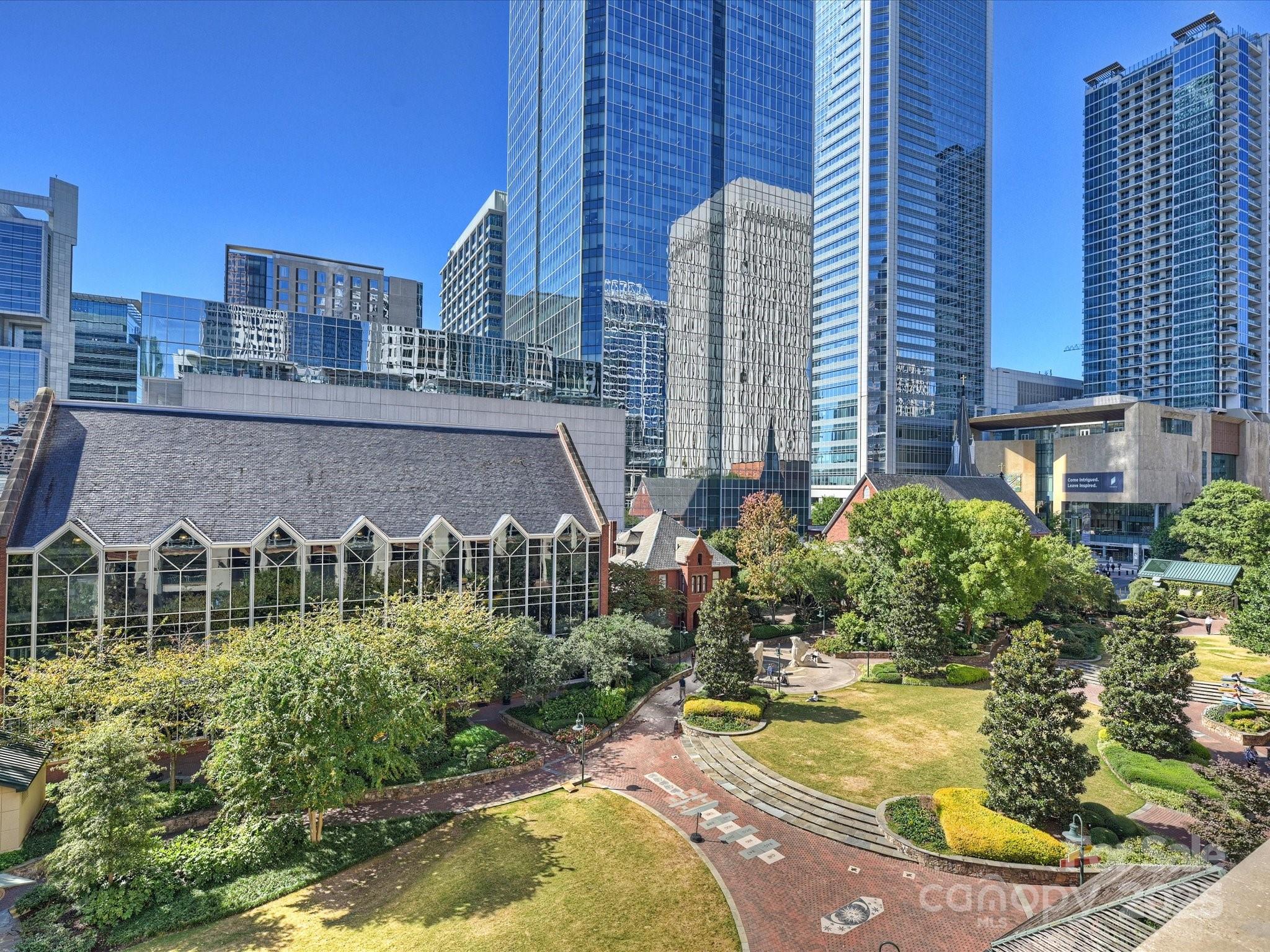 435 S Tryon Street Unit: 307