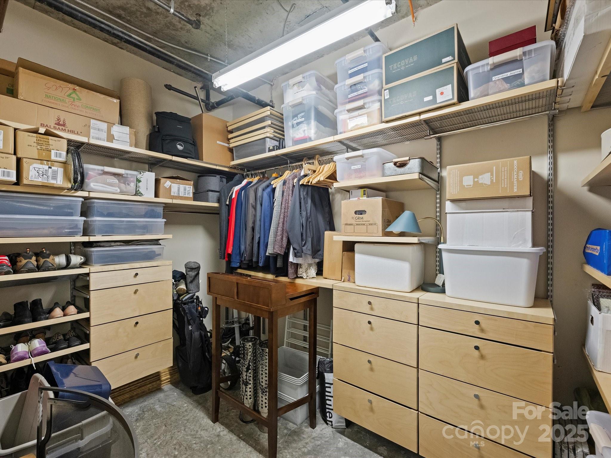 435 S Tryon Street Unit: 307