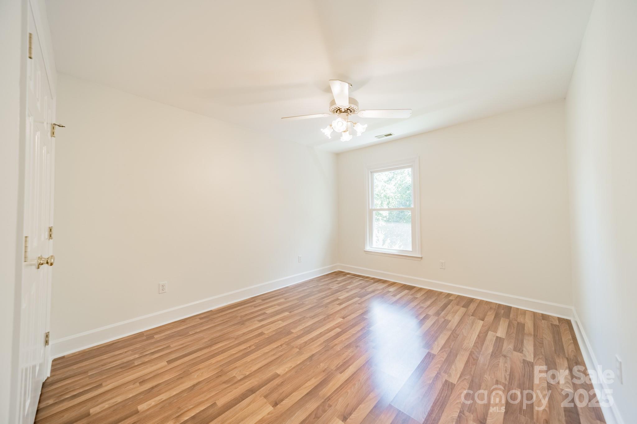 4900 Ridgetop Trail