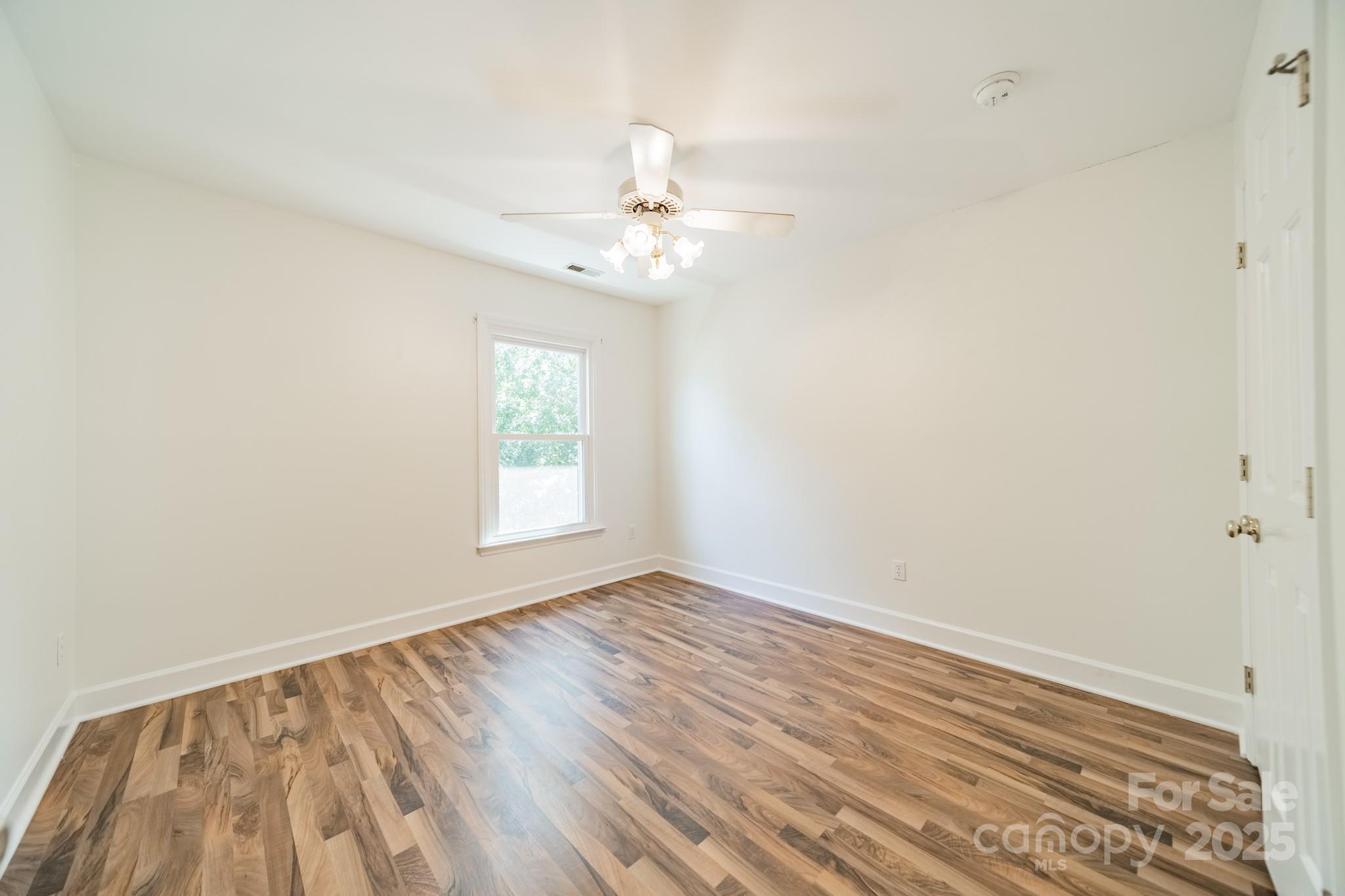 4900 Ridgetop Trail