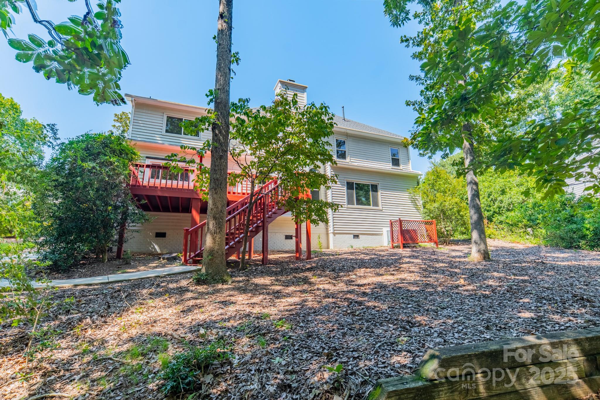 4900 Ridgetop Trail