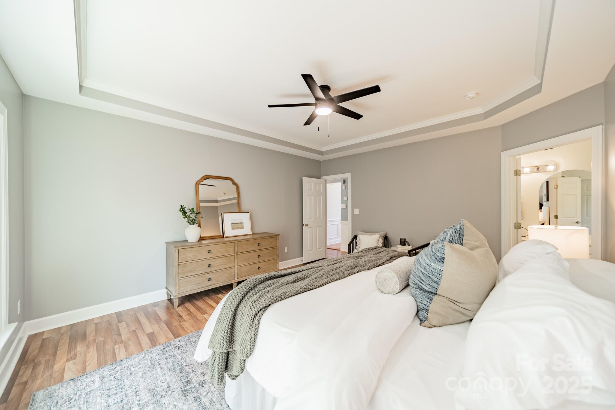 4900 Ridgetop Trail