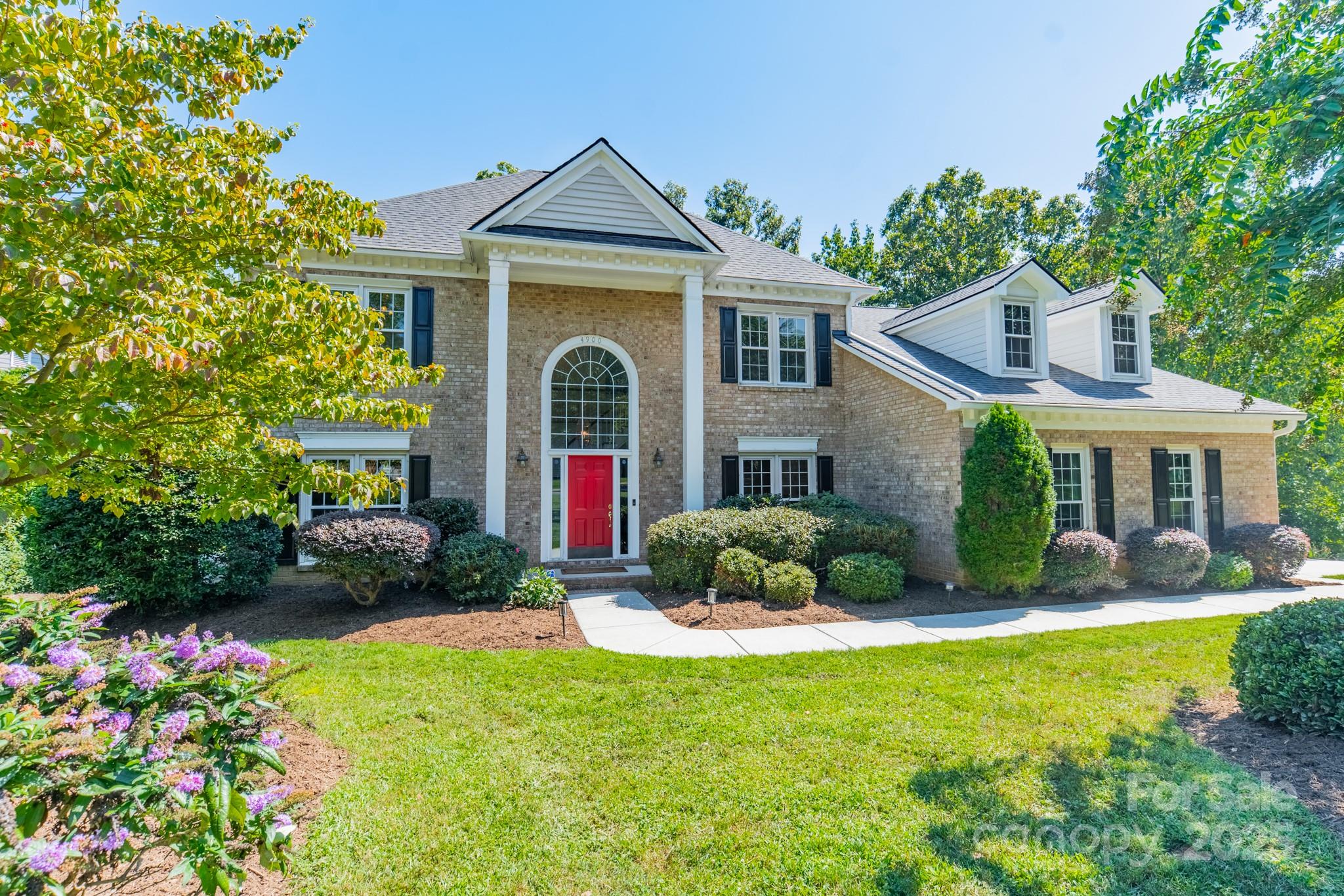 4900 Ridgetop Trail