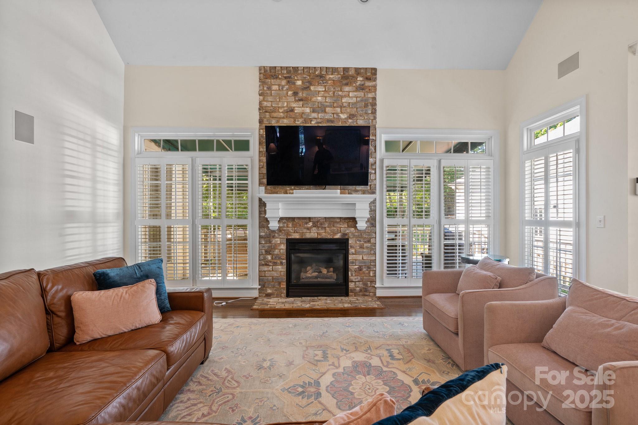 7213 Lutzen Way Court