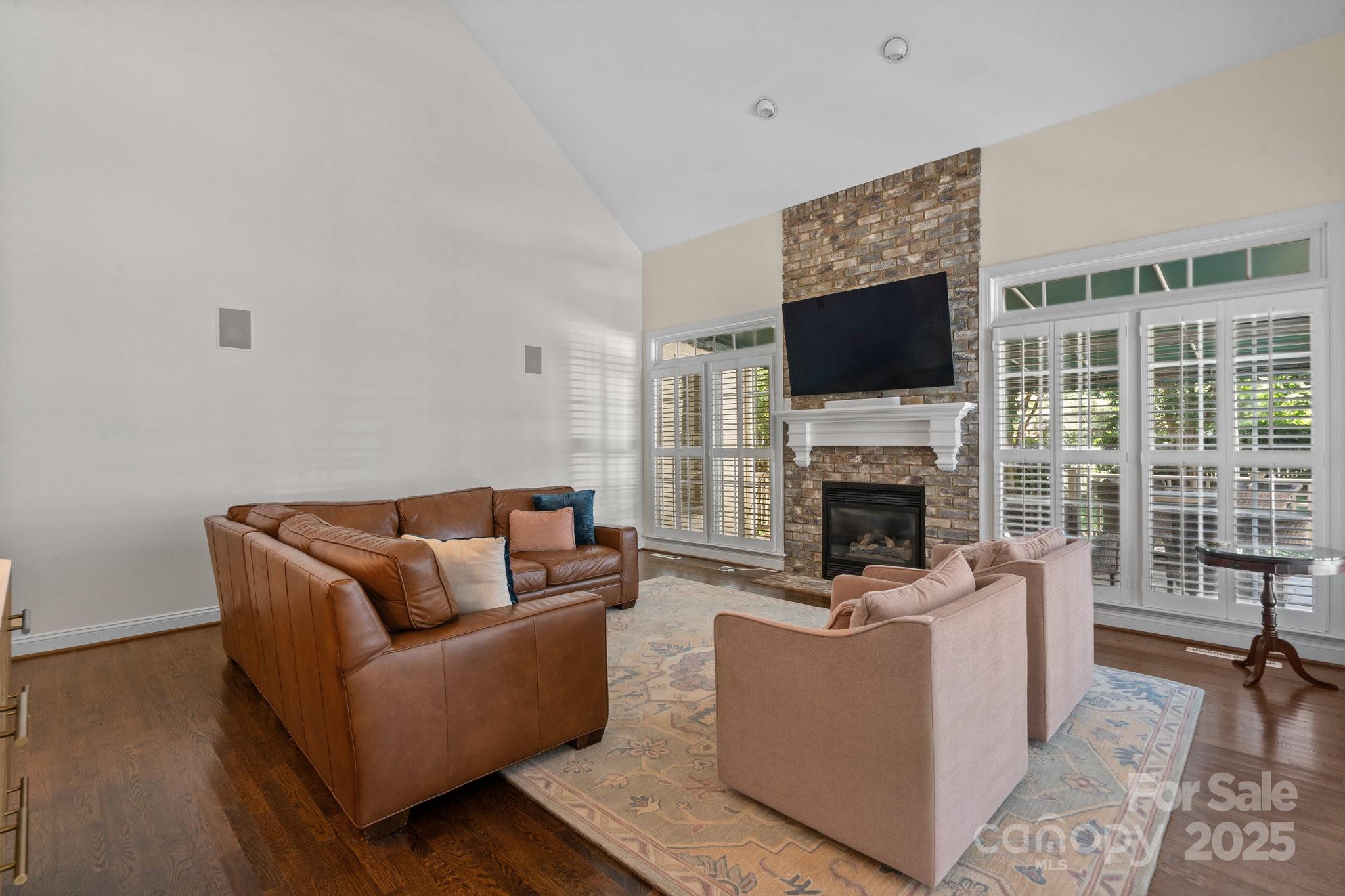 7213 Lutzen Way Court