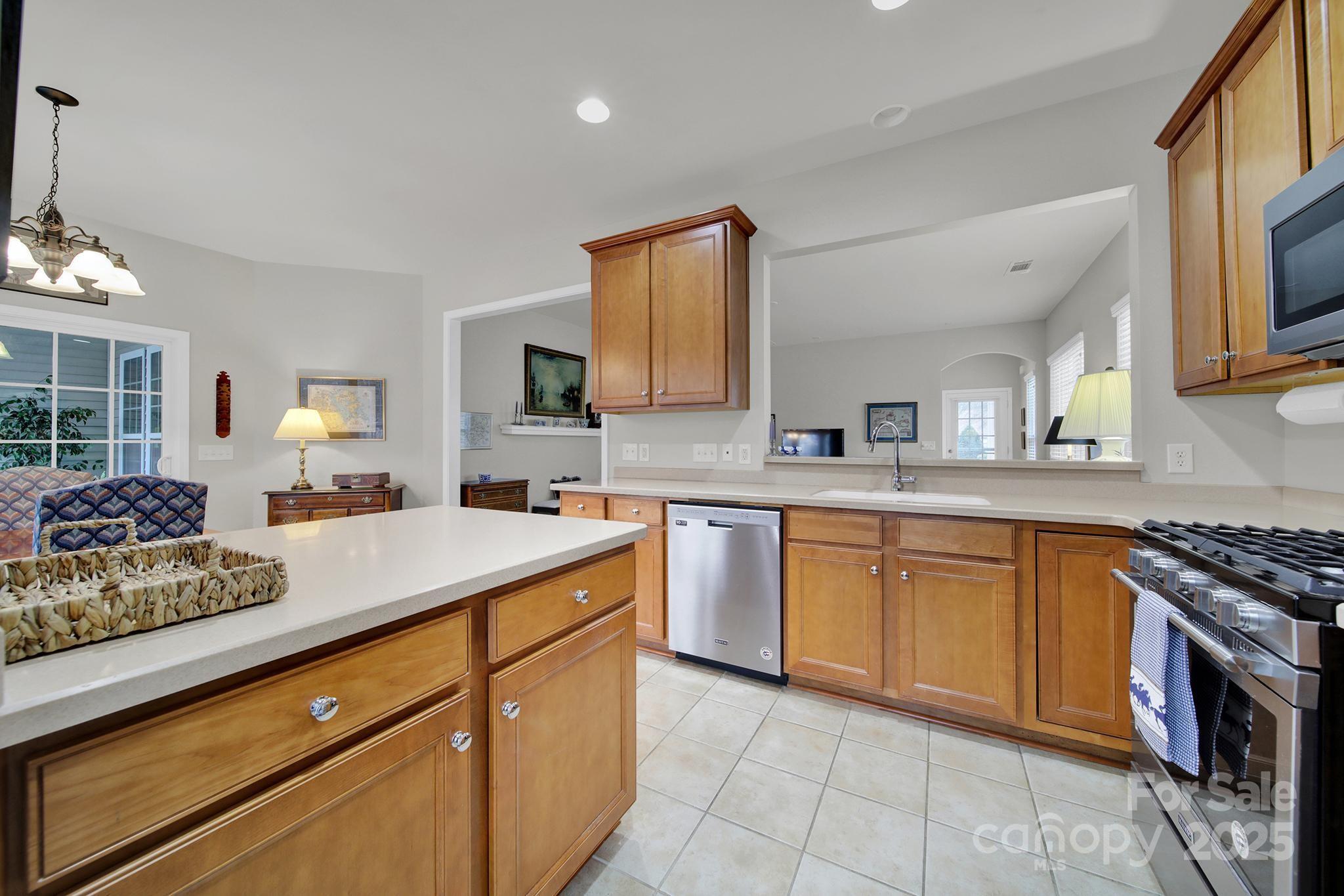 2022 Hudson Lane