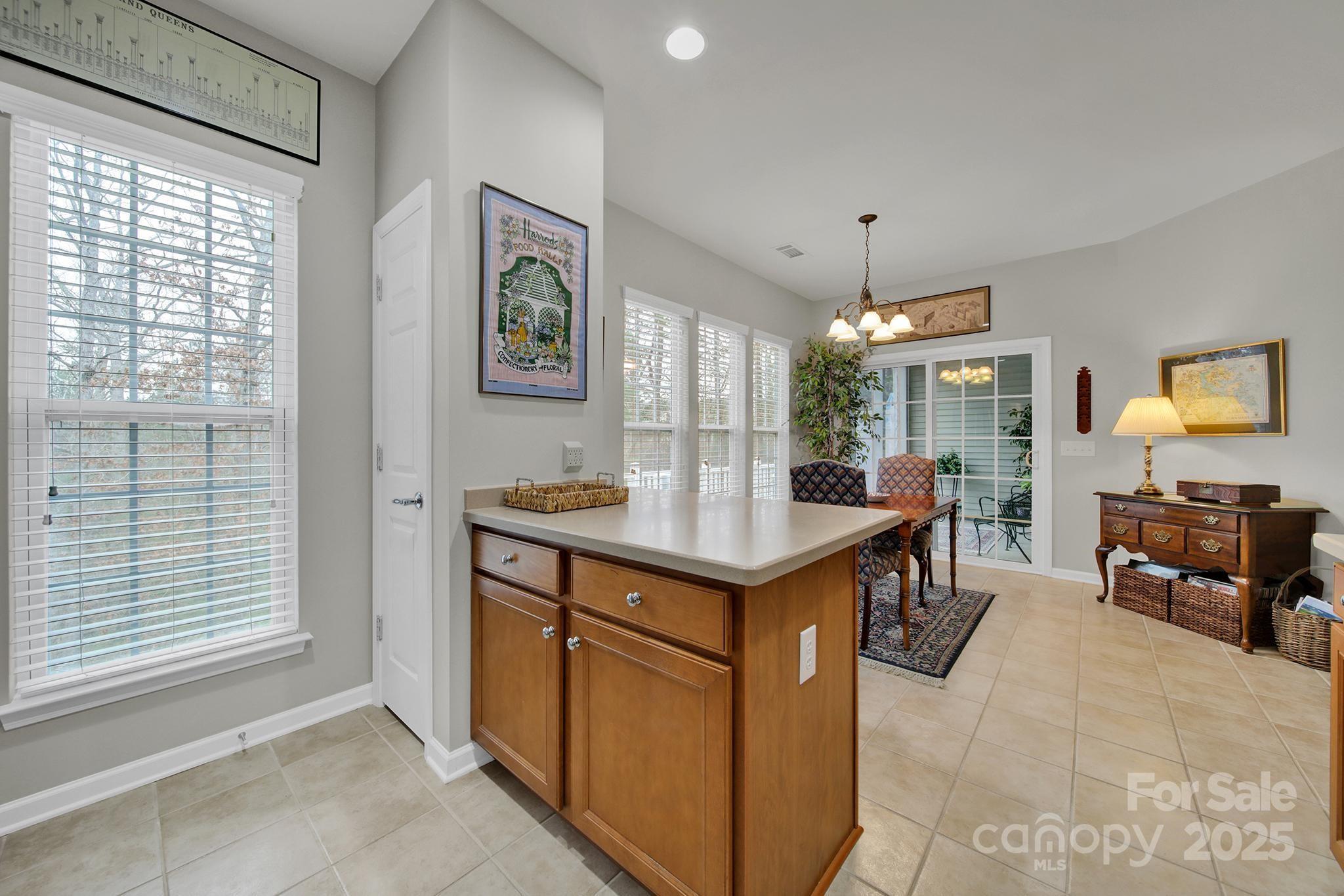 2022 Hudson Lane