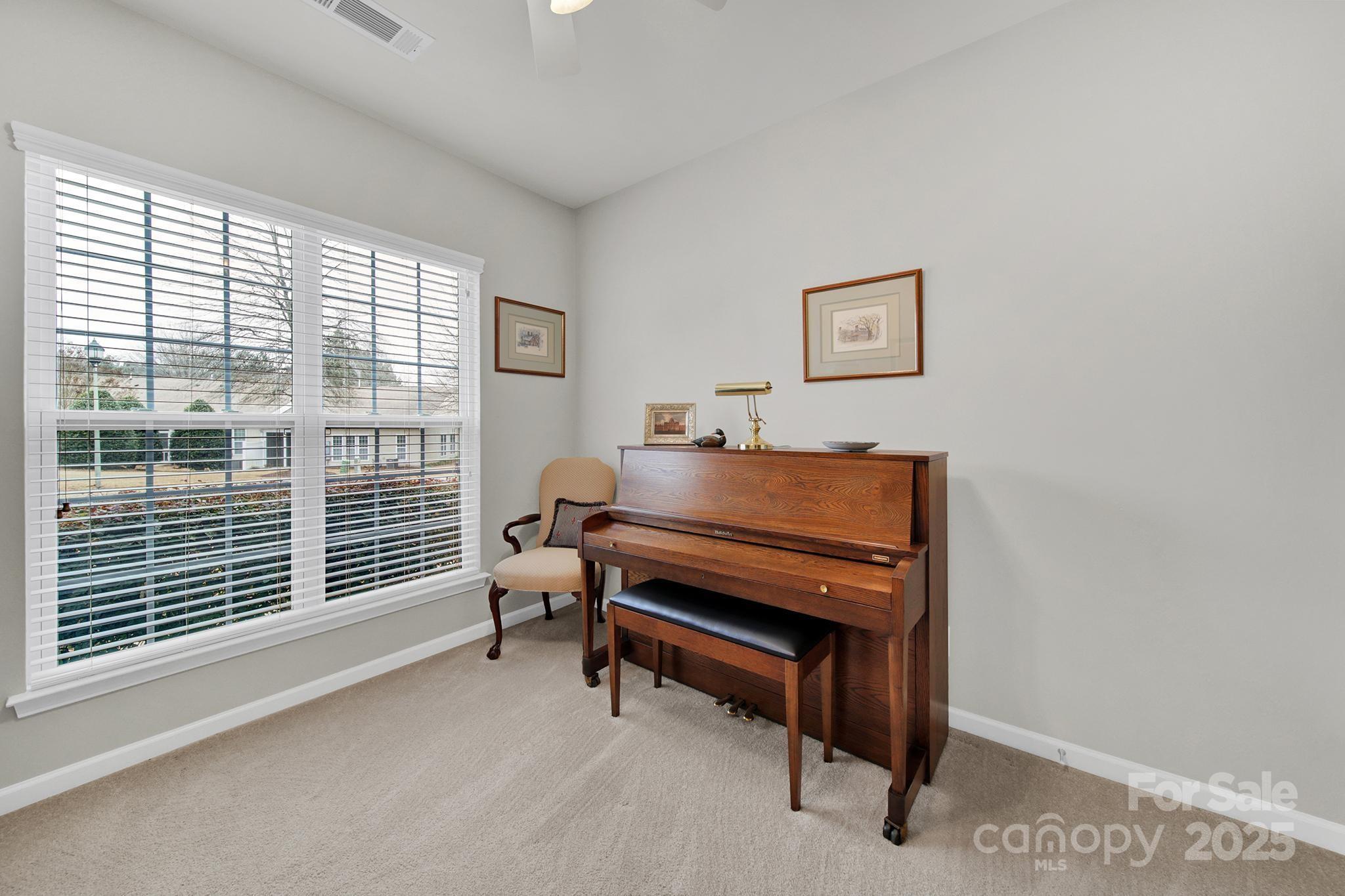 2022 Hudson Lane