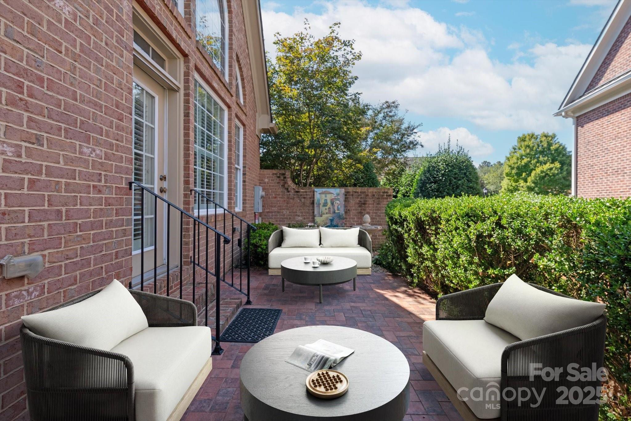 11756 Easthampton Circle