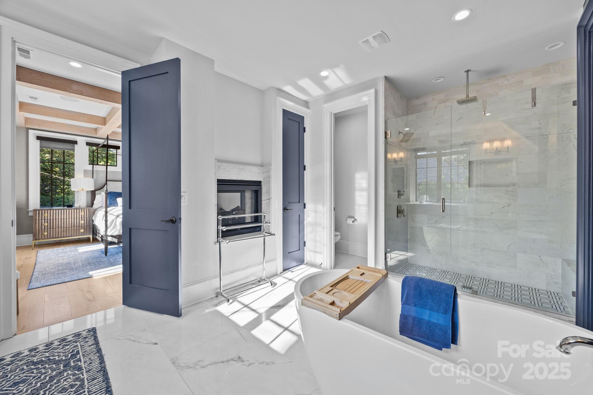 1215 S Kings Drive