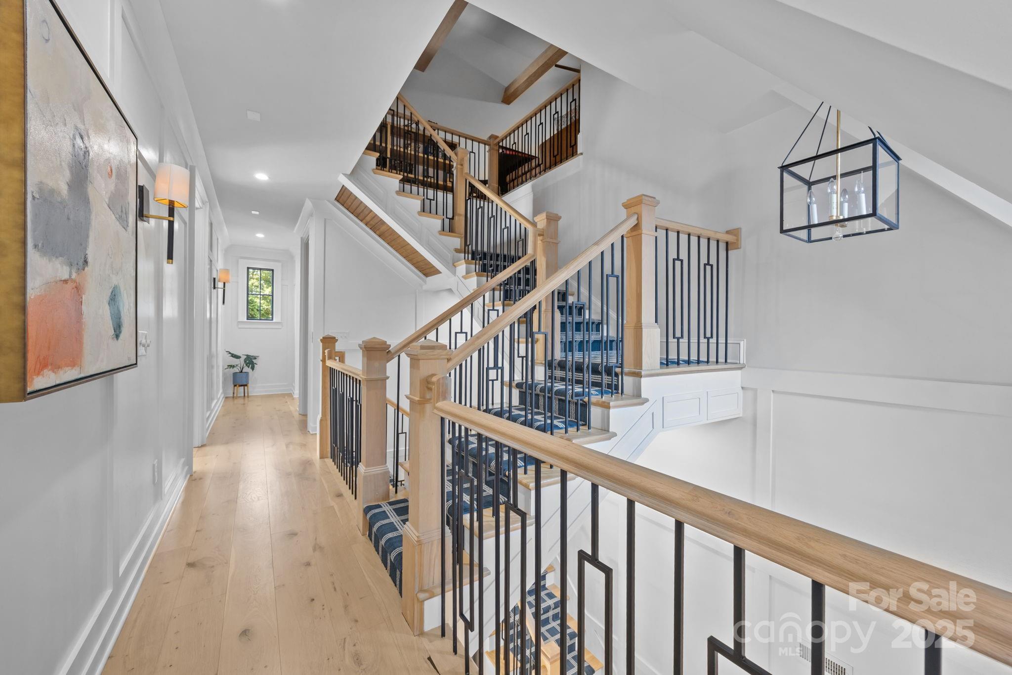 1215 S Kings Drive