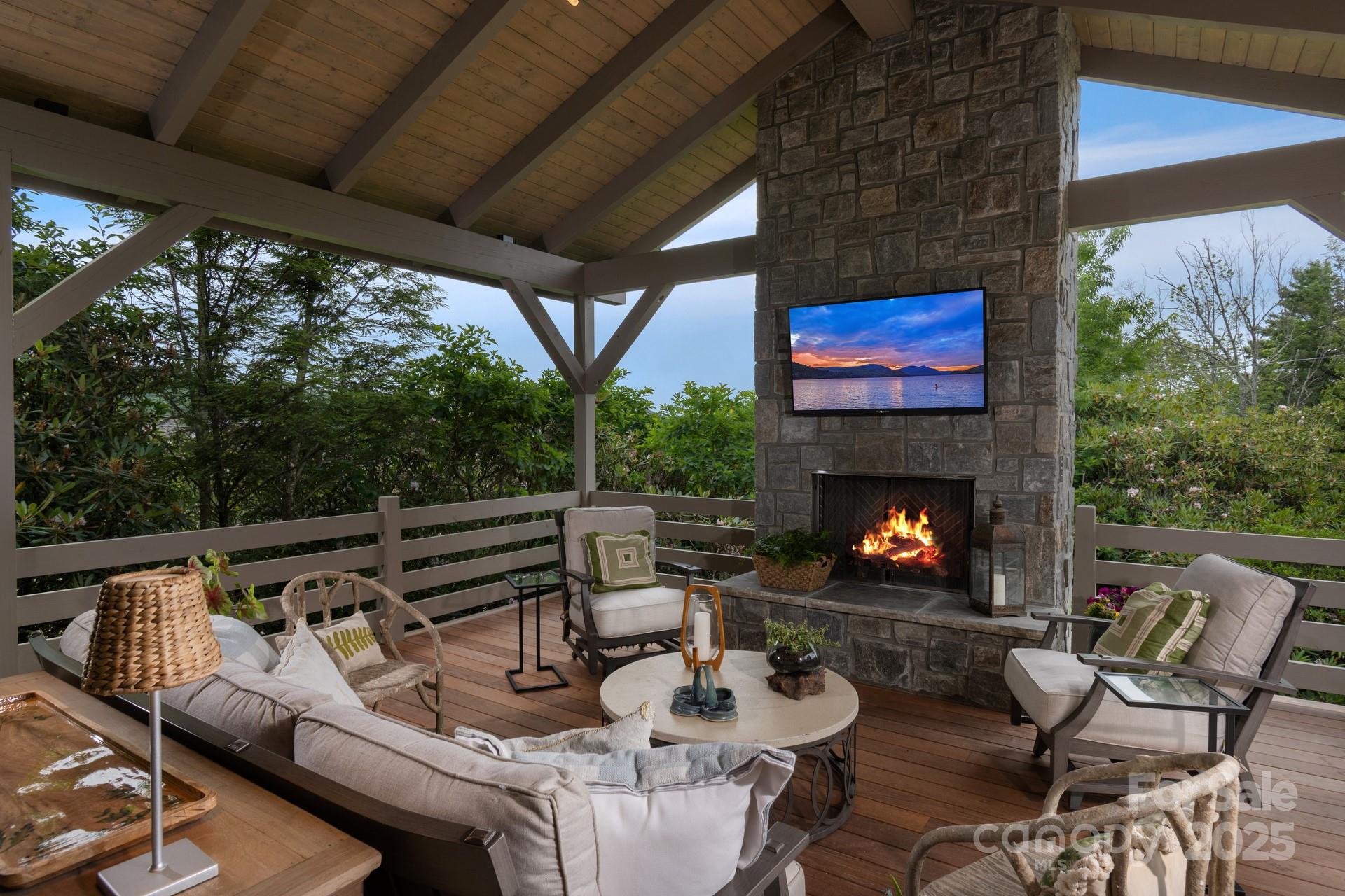 346 Tarry Acres Circle