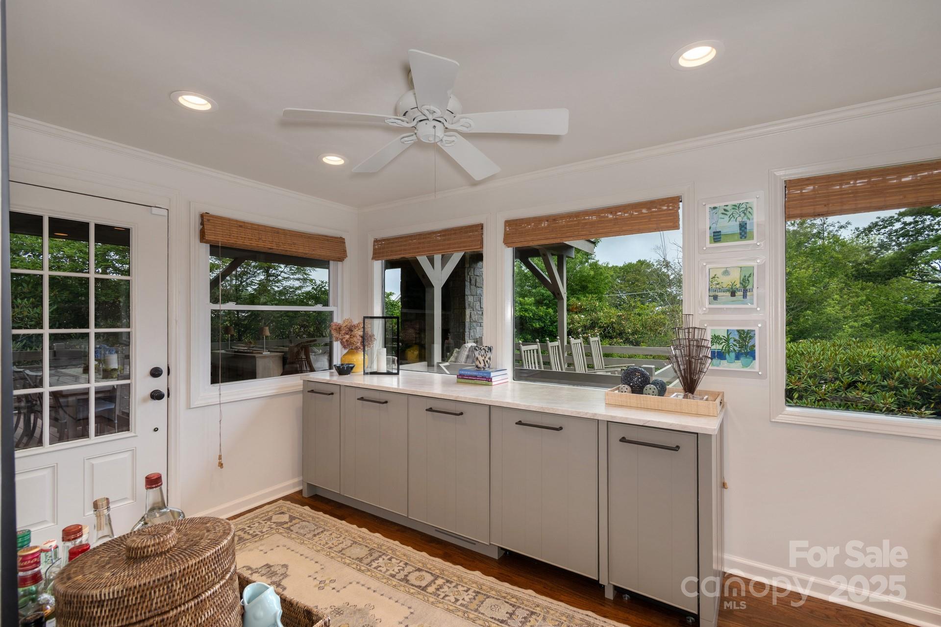 346 Tarry Acres Circle