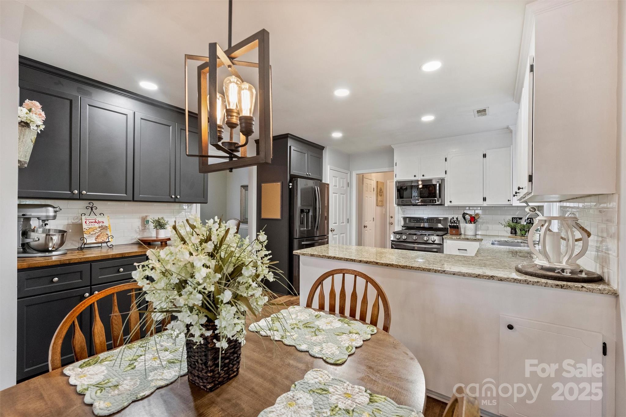 8520 Golf Ridge Drive