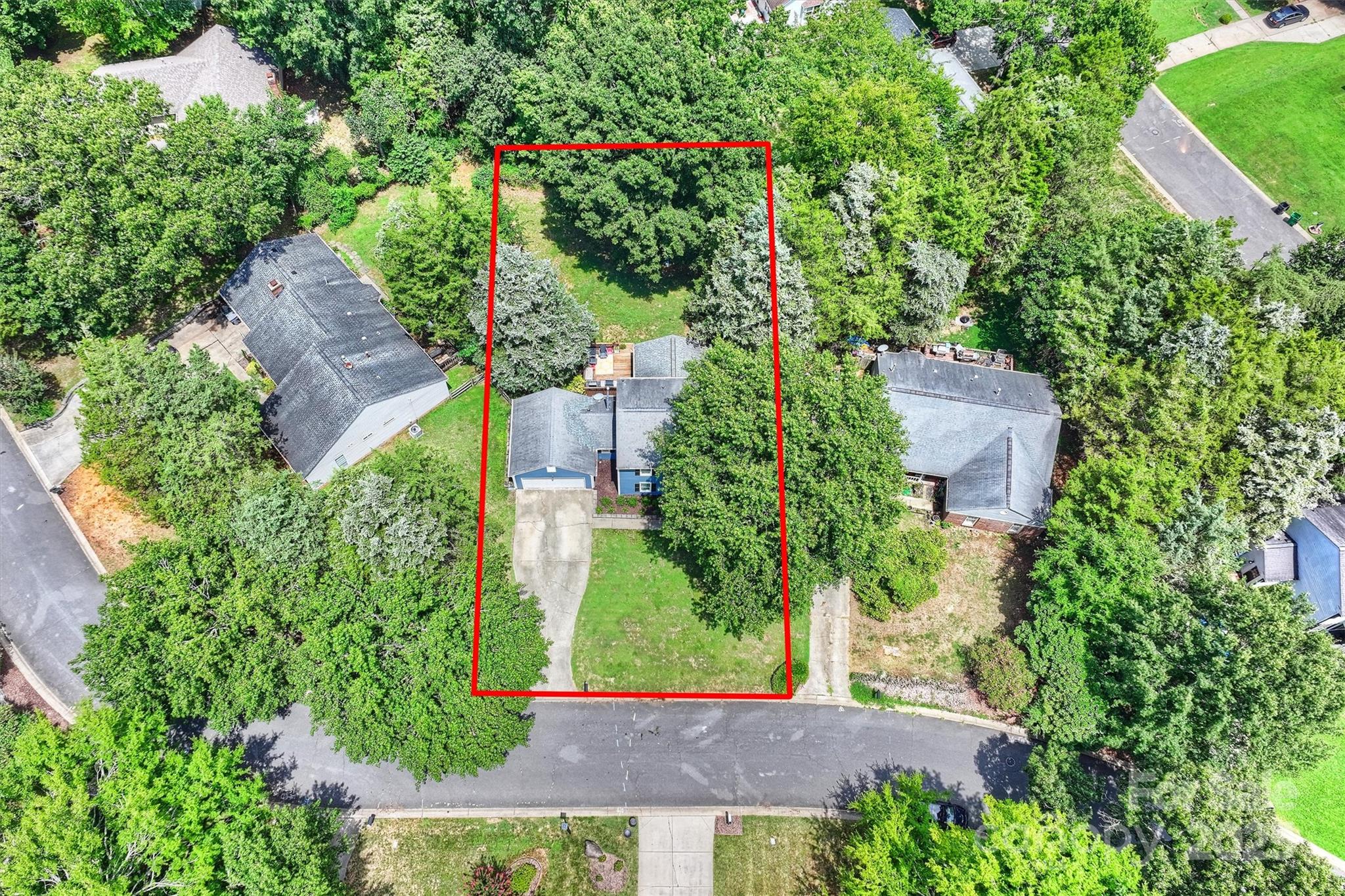 8520 Golf Ridge Drive