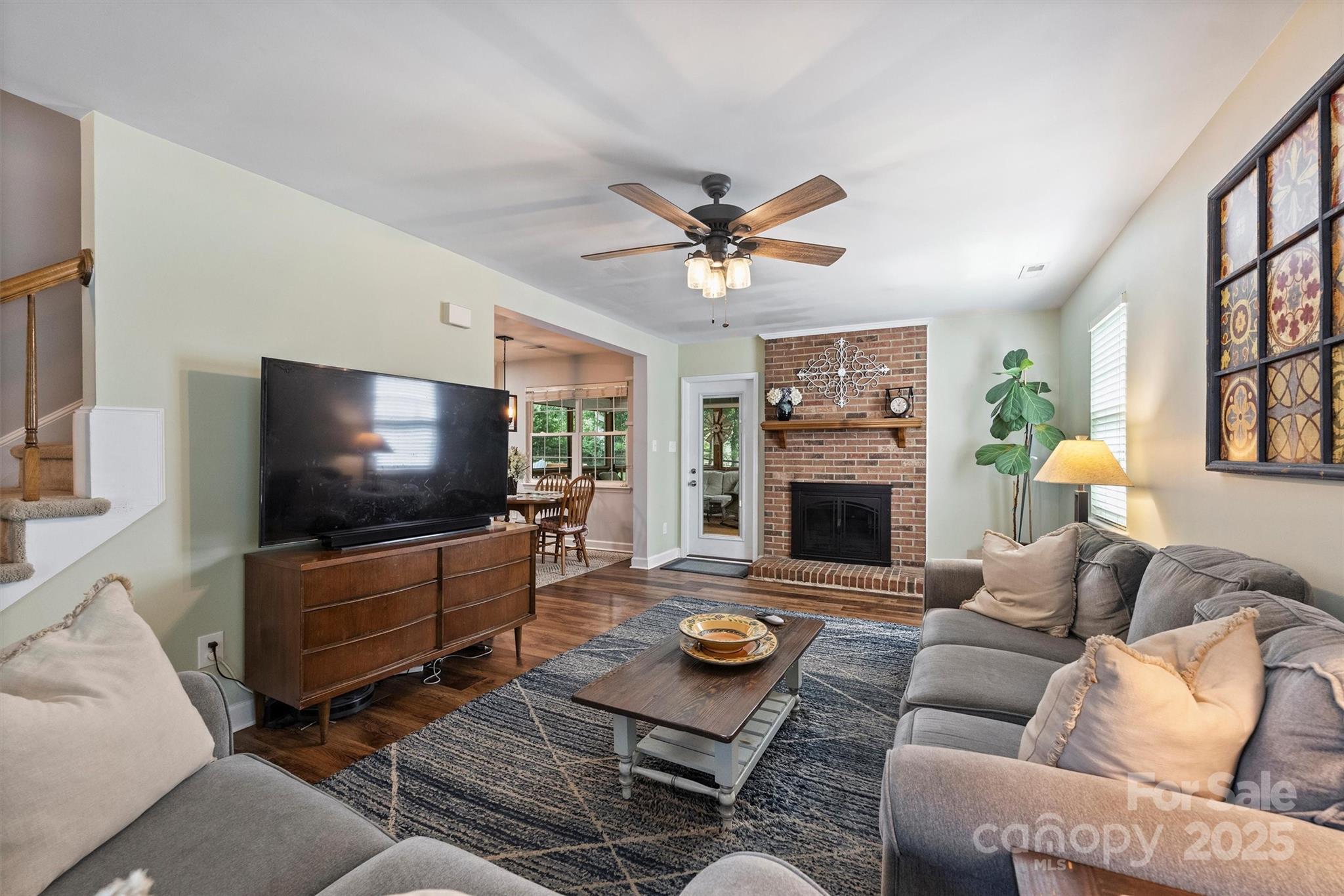 8520 Golf Ridge Drive