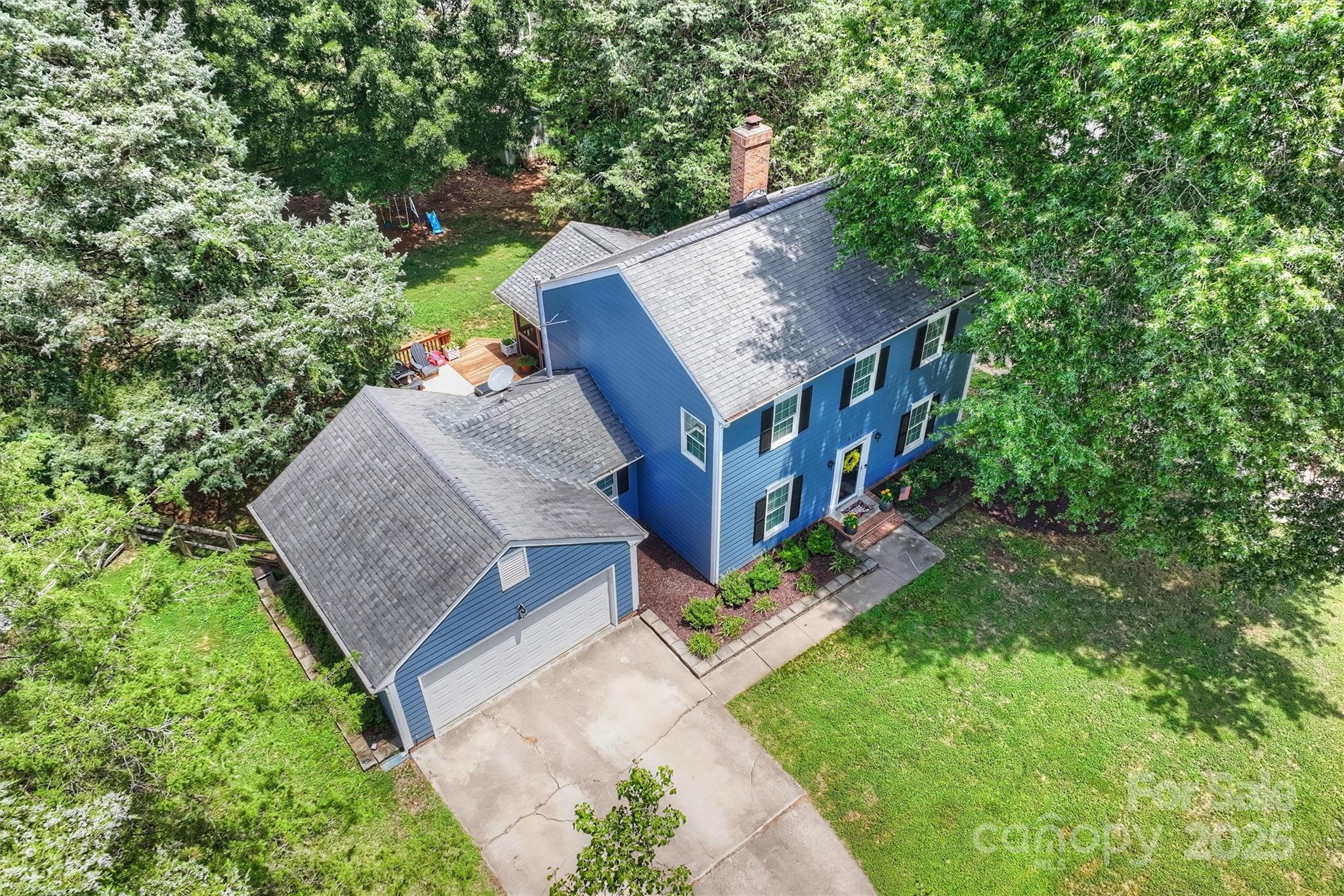 8520 Golf Ridge Drive