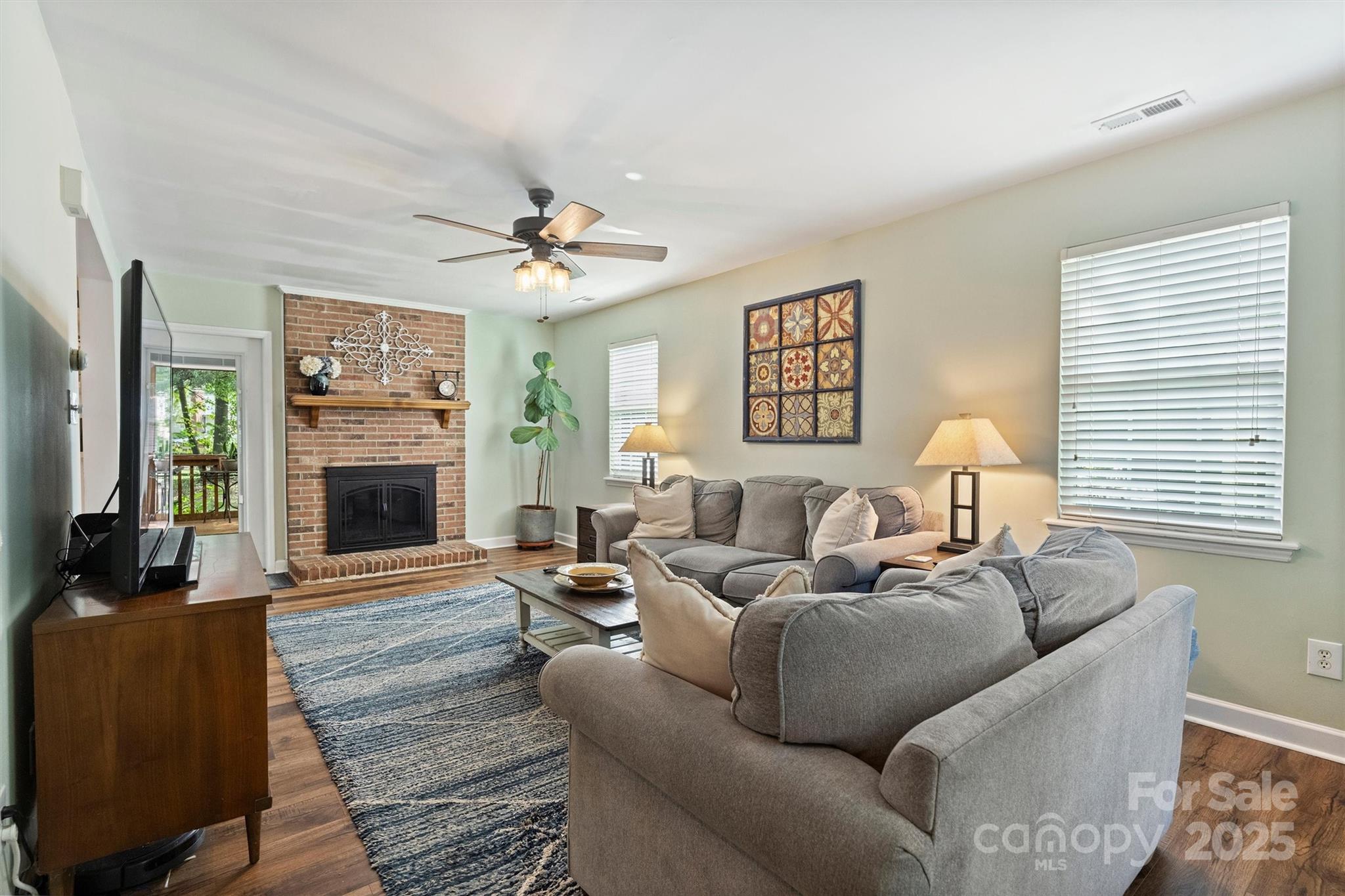8520 Golf Ridge Drive