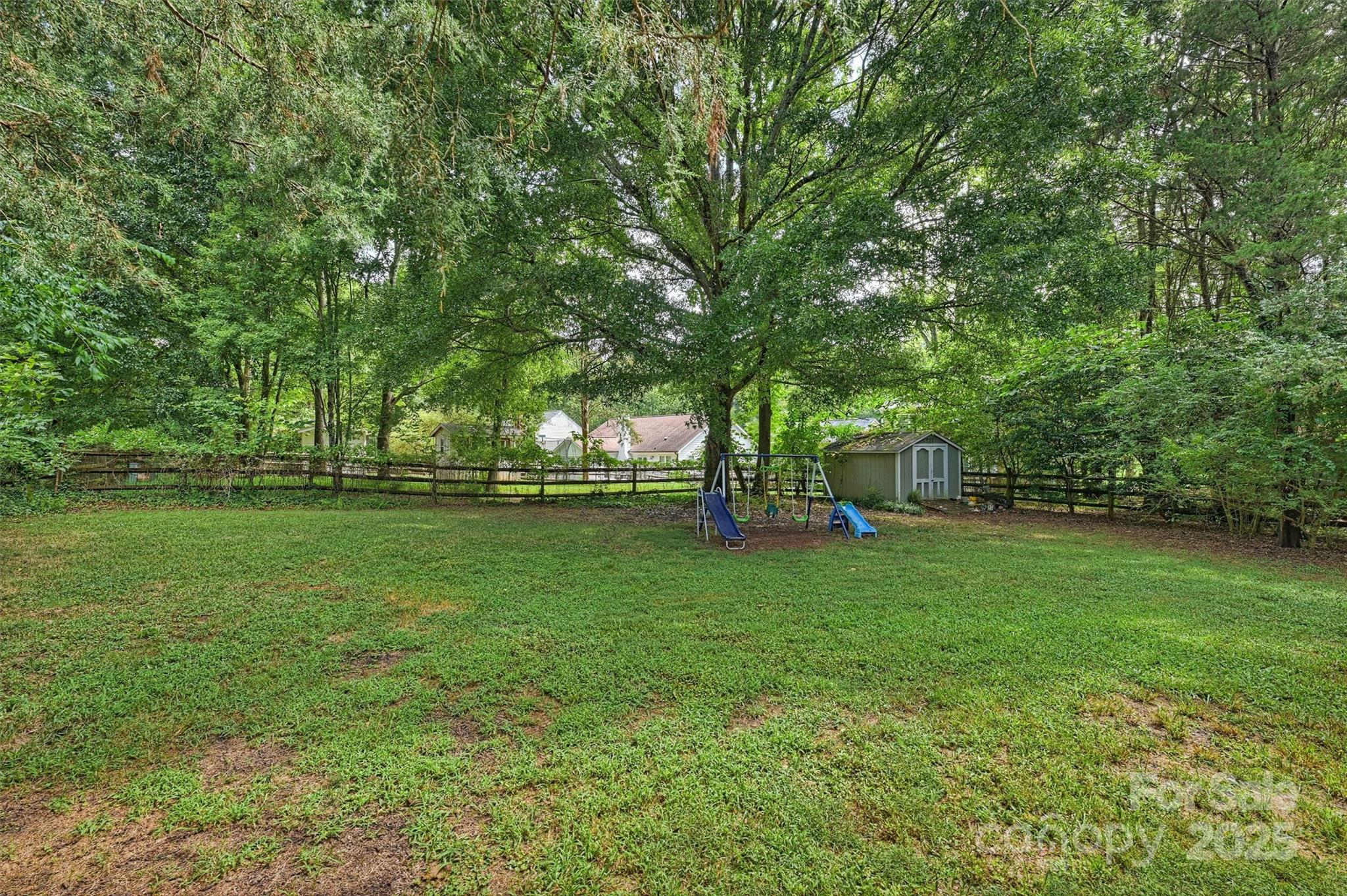 8520 Golf Ridge Drive